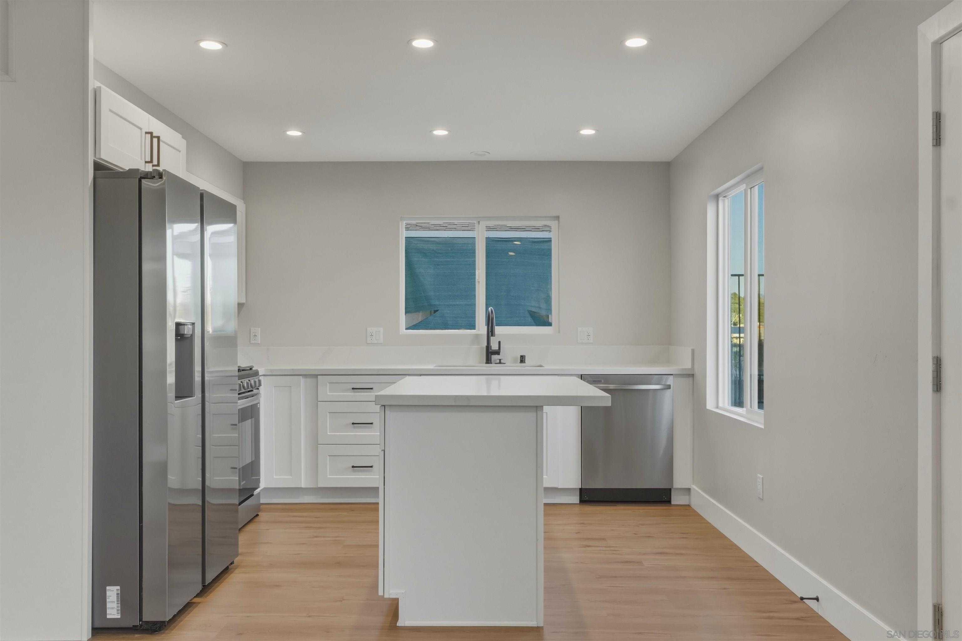 Detail Gallery Image 19 of 34 For 752 W 9th Ave, Escondido,  CA 92025 - – Beds | – Baths