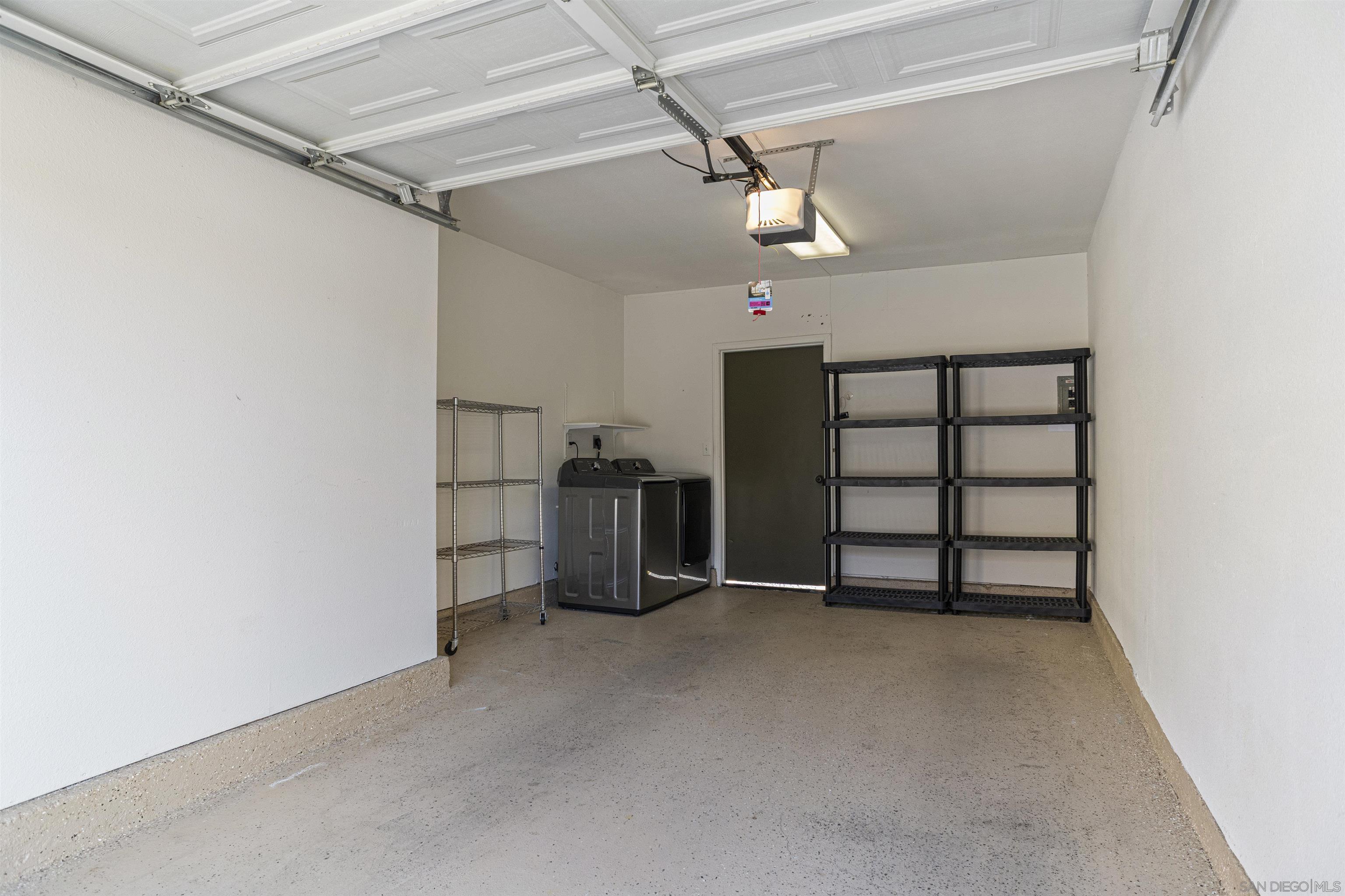 Detail Gallery Image 25 of 35 For 1417  N Broadway  #B,  Escondido,  CA 92026 - 2 Beds | 1/1 Baths