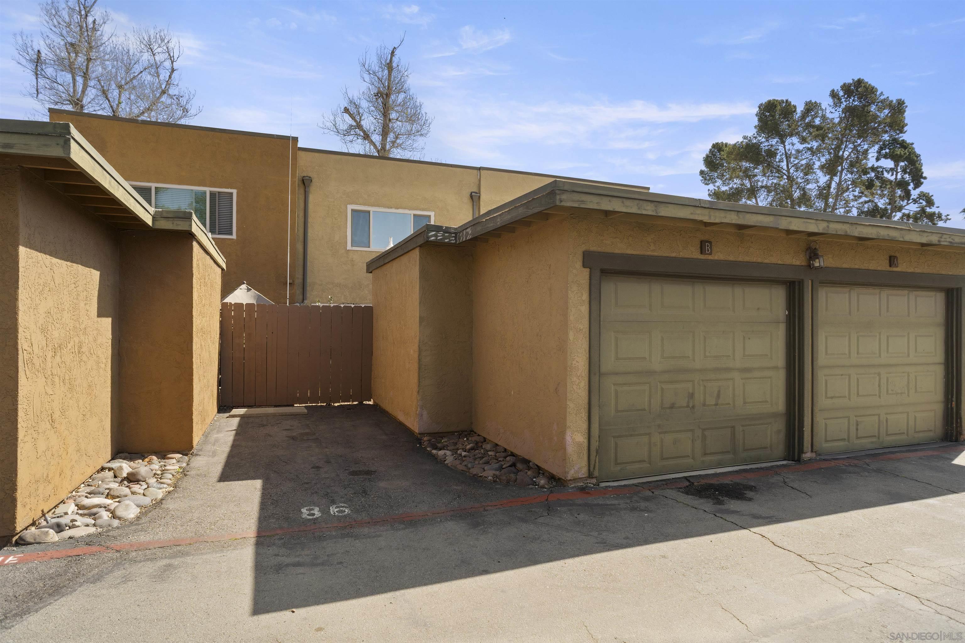 Detail Gallery Image 28 of 35 For 1417  N Broadway  #B,  Escondido,  CA 92026 - 2 Beds | 1/1 Baths