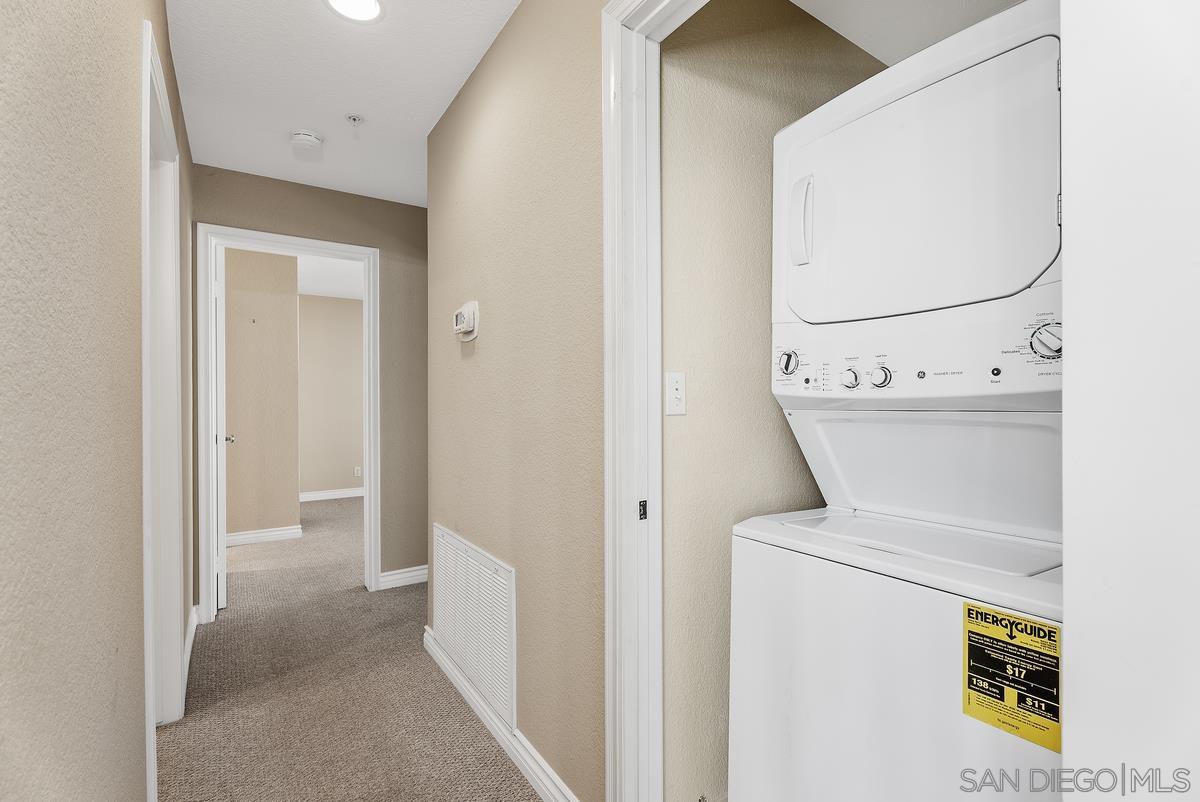 Detail Gallery Image 11 of 18 For 142 N Mine Canyon Rd.  Unit a,  Orange,  CA 92869 - 2 Beds | 2 Baths
