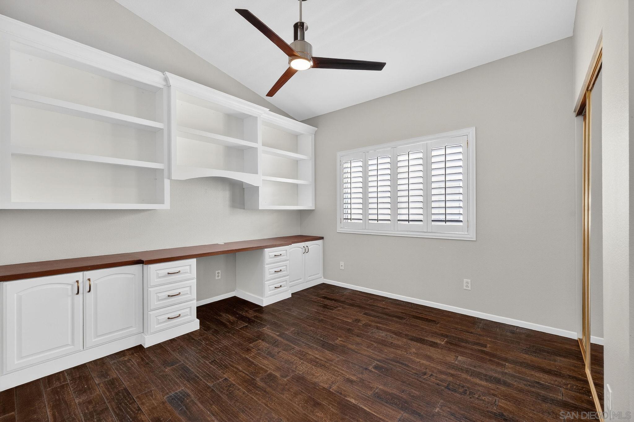 Detail Gallery Image 15 of 21 For 1435  Robinson Ave, San Diego,  CA 92103 - 2 Beds | 2/1 Baths