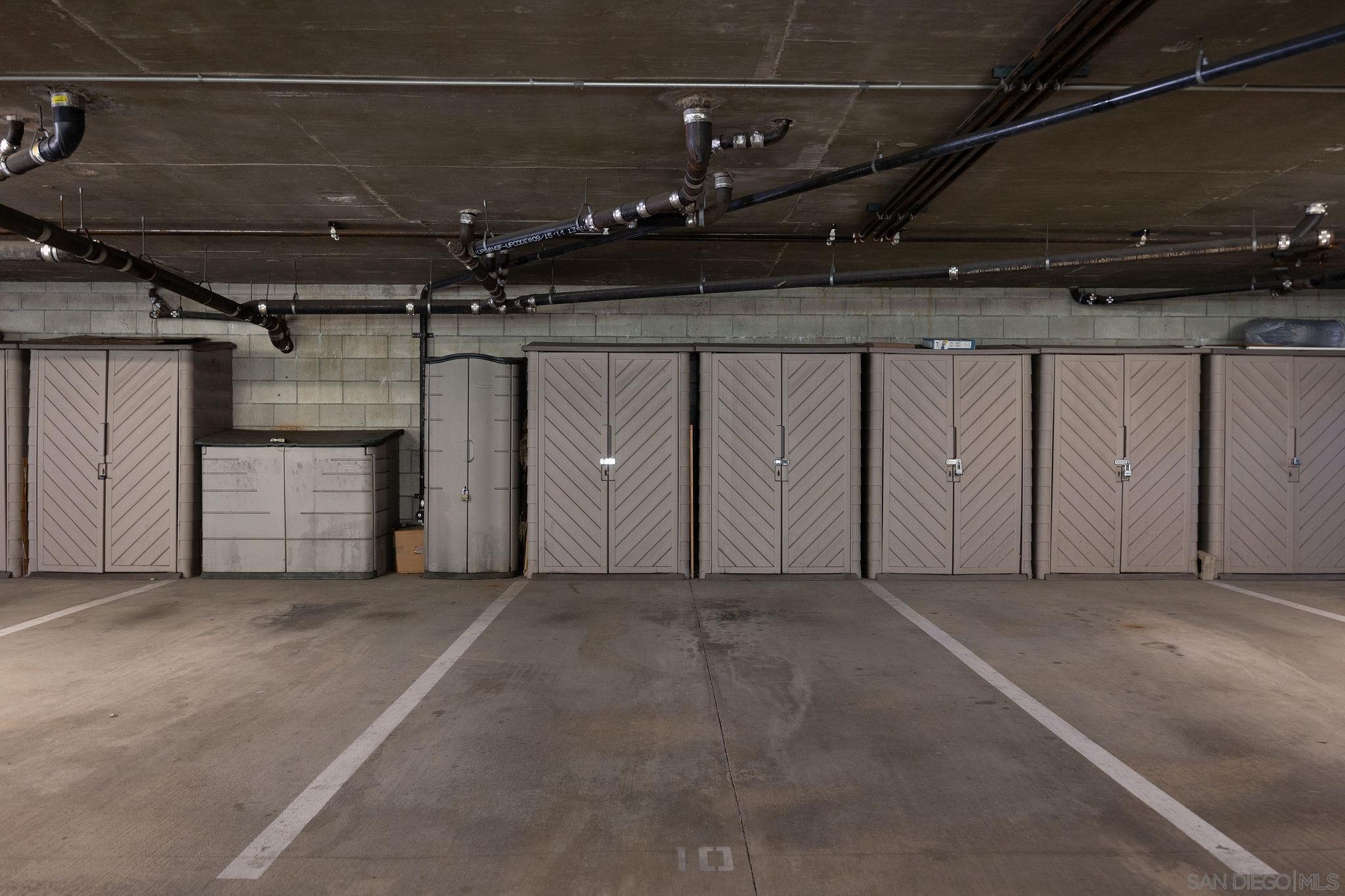 Detail Gallery Image 20 of 21 For 1435  Robinson Ave, San Diego,  CA 92103 - 2 Beds | 2/1 Baths