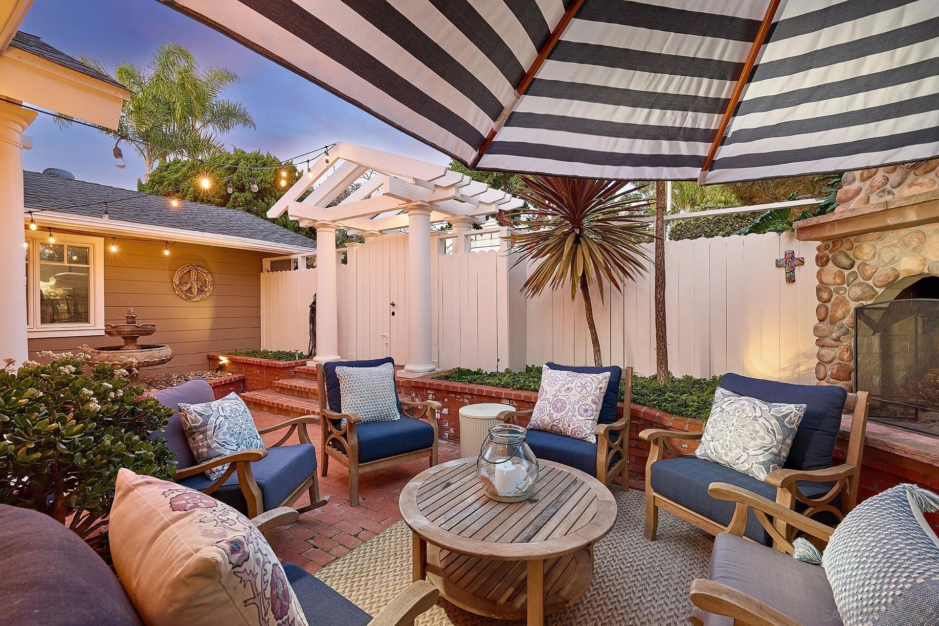 Detail Gallery Image 6 of 48 For 743  Marsolan Ave, Solana Beach,  CA 92075 - 5 Beds | 3 Baths