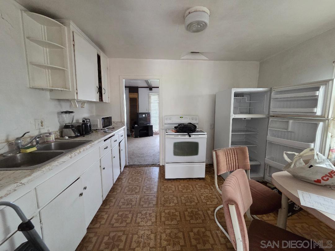 Detail Gallery Image 3 of 8 For 12731  Julian Avenue, Lakeside,  CA 92040 - 2 Beds | 1 Baths