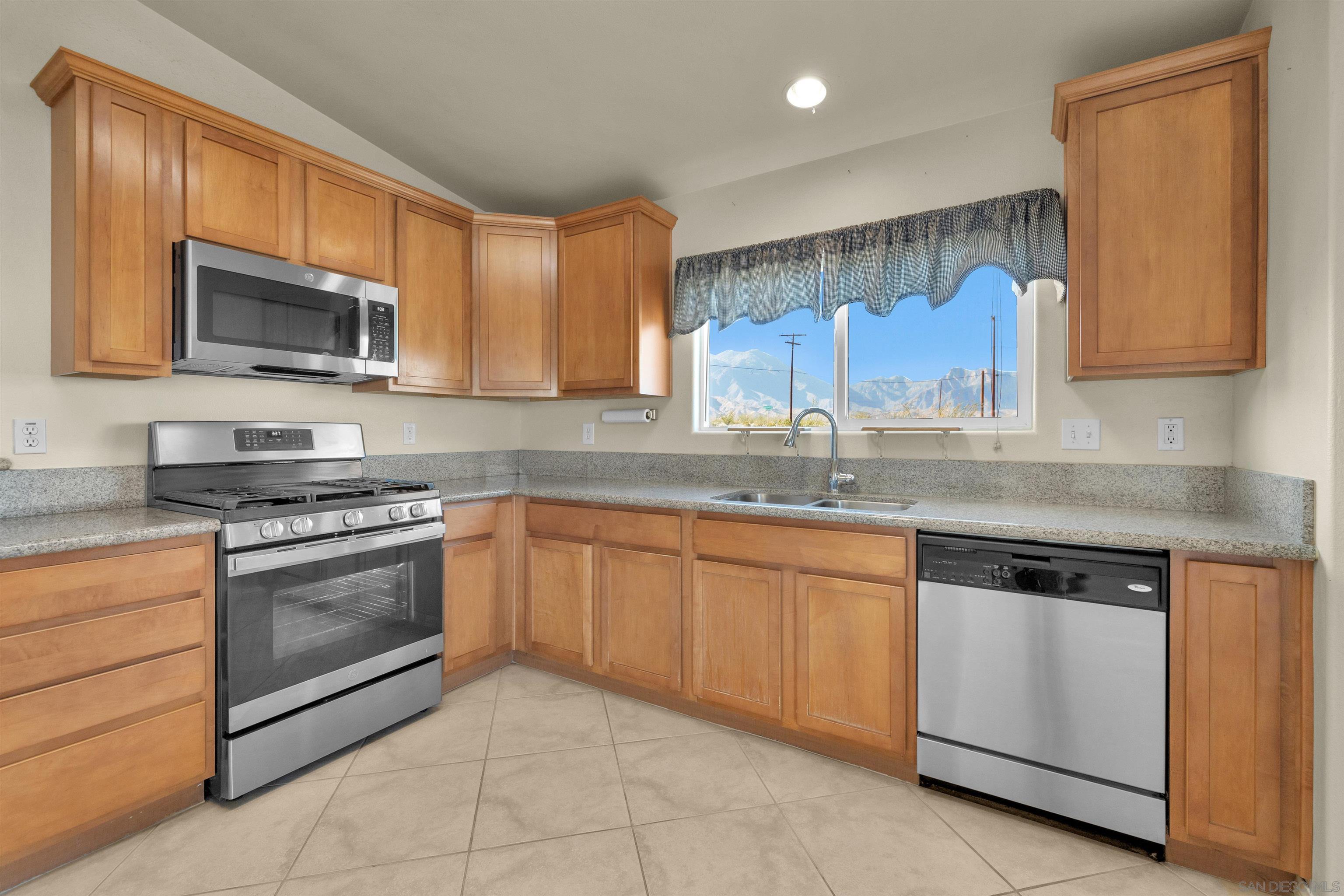 Detail Gallery Image 11 of 38 For 3568  Borrego Springs Road, Borrego Springs,  CA 92004 - 3 Beds | 2 Baths