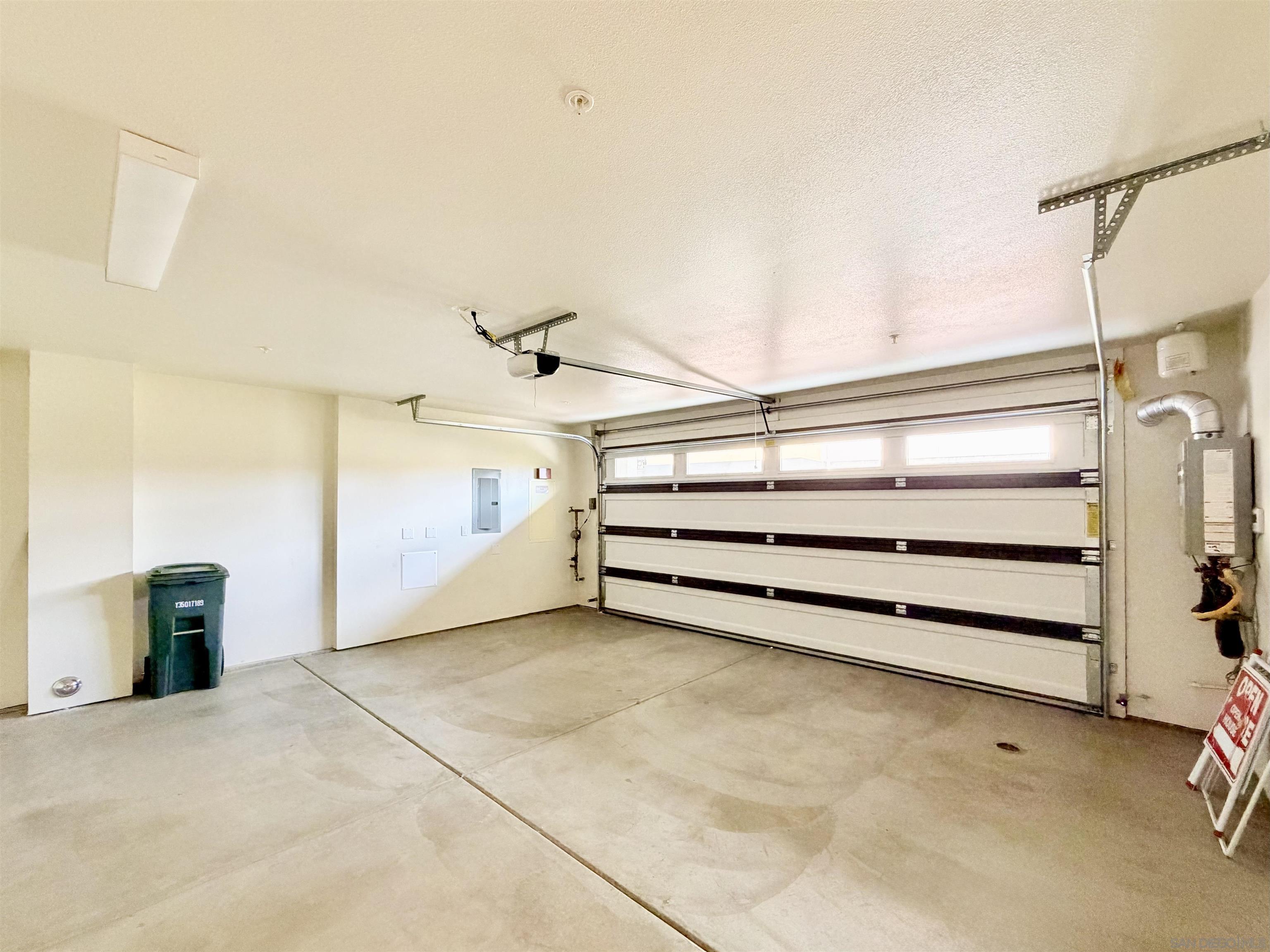 Detail Gallery Image 11 of 40 For 415  Mission Villas Road, San Marcos,  CA 92069 - 3 Beds | 3/1 Baths