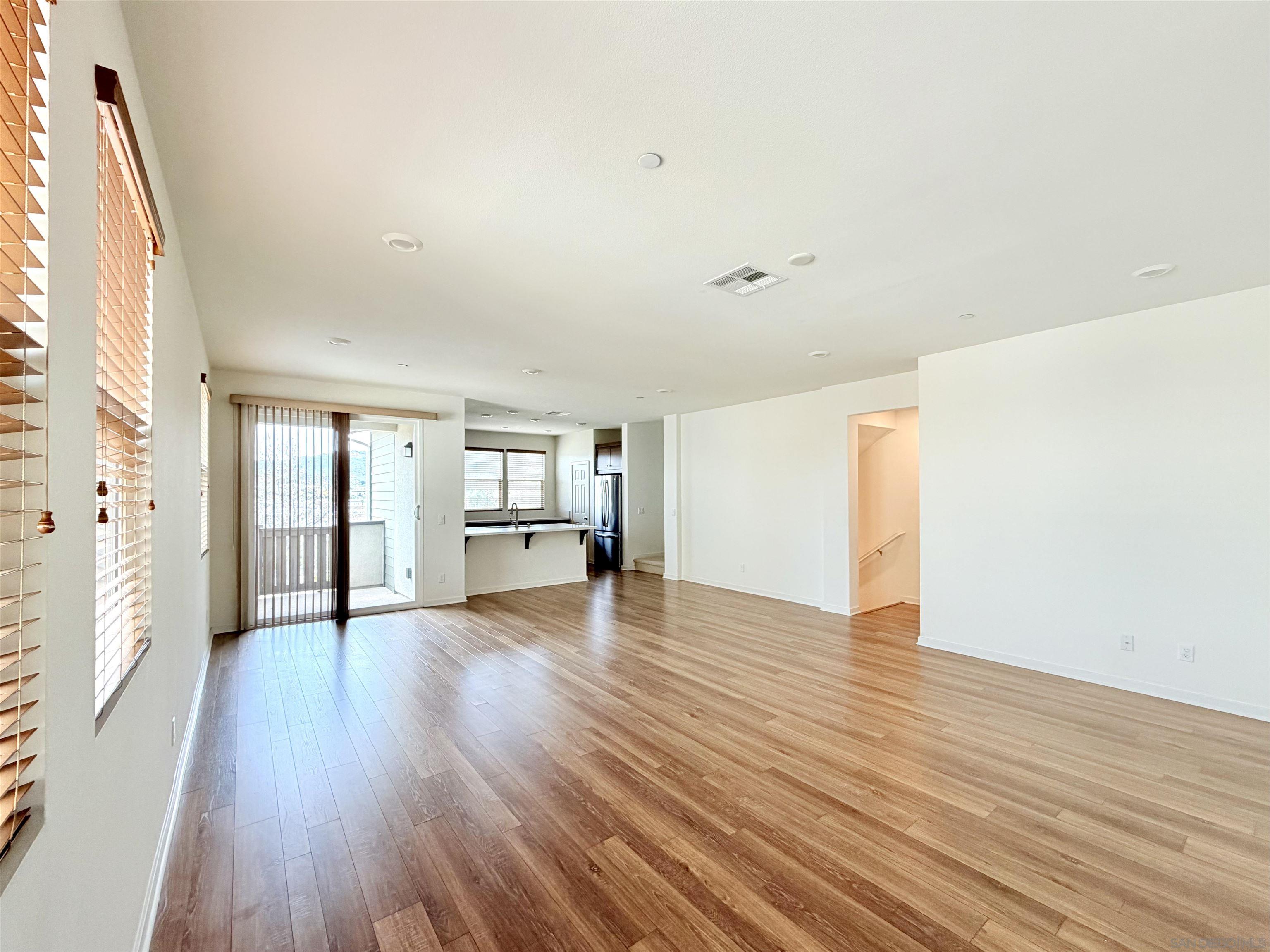 Detail Gallery Image 16 of 40 For 415  Mission Villas Road, San Marcos,  CA 92069 - 3 Beds | 3/1 Baths