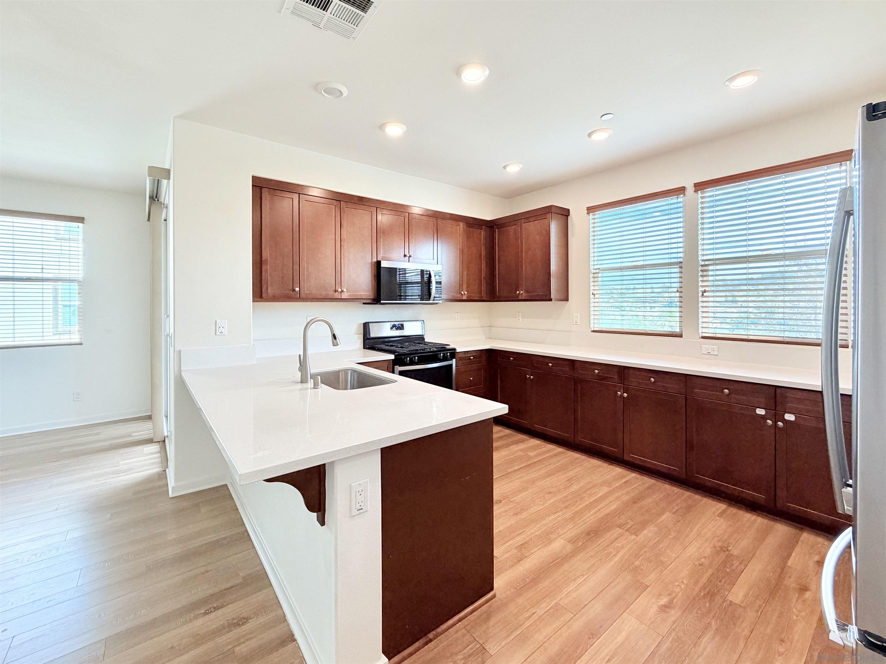 Detail Gallery Image 18 of 40 For 415  Mission Villas Road, San Marcos,  CA 92069 - 3 Beds | 3/1 Baths