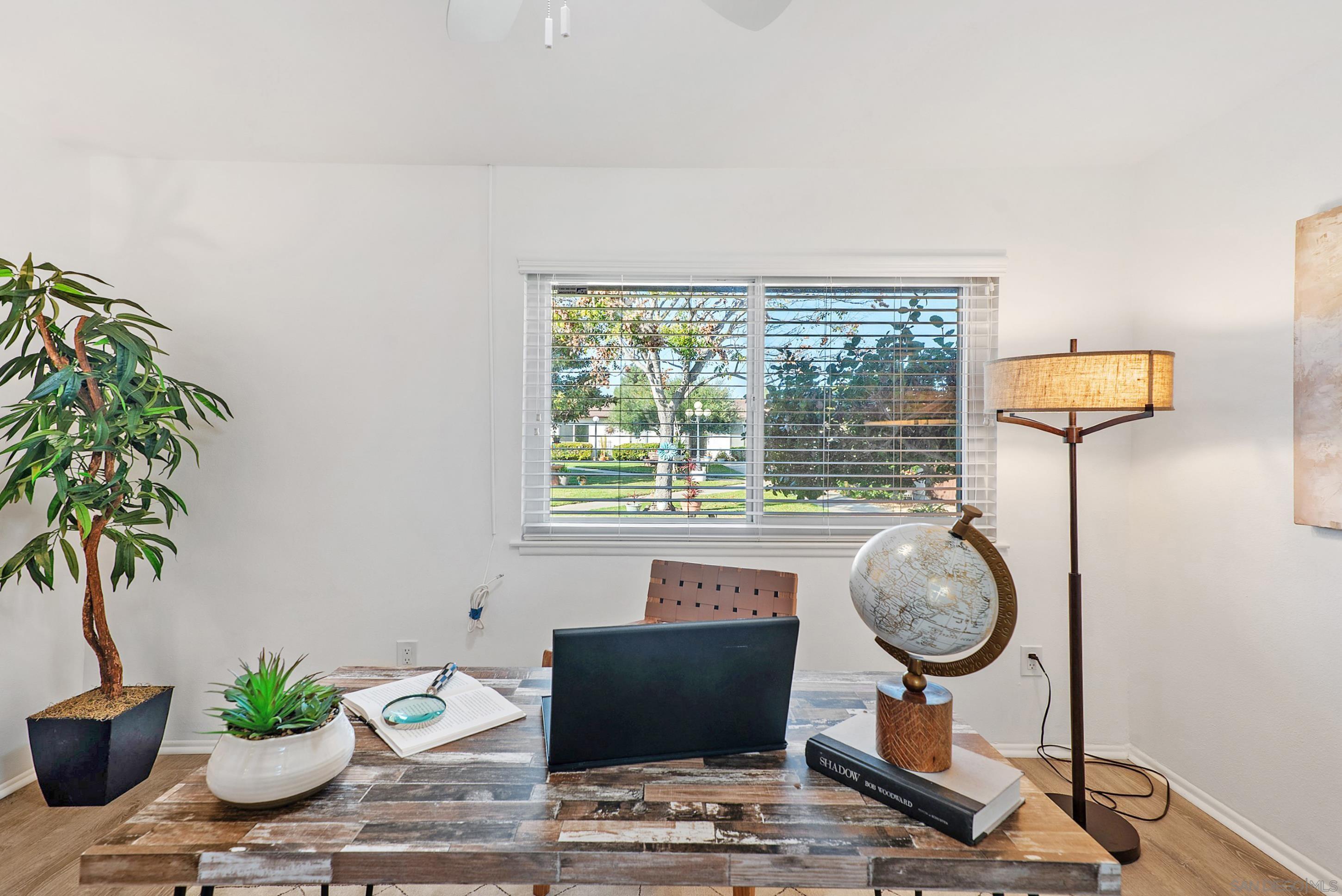 Detail Gallery Image 18 of 39 For 16566  Caminito Vecinos  #25,  San Diego,  CA 92128 - 2 Beds | 2 Baths