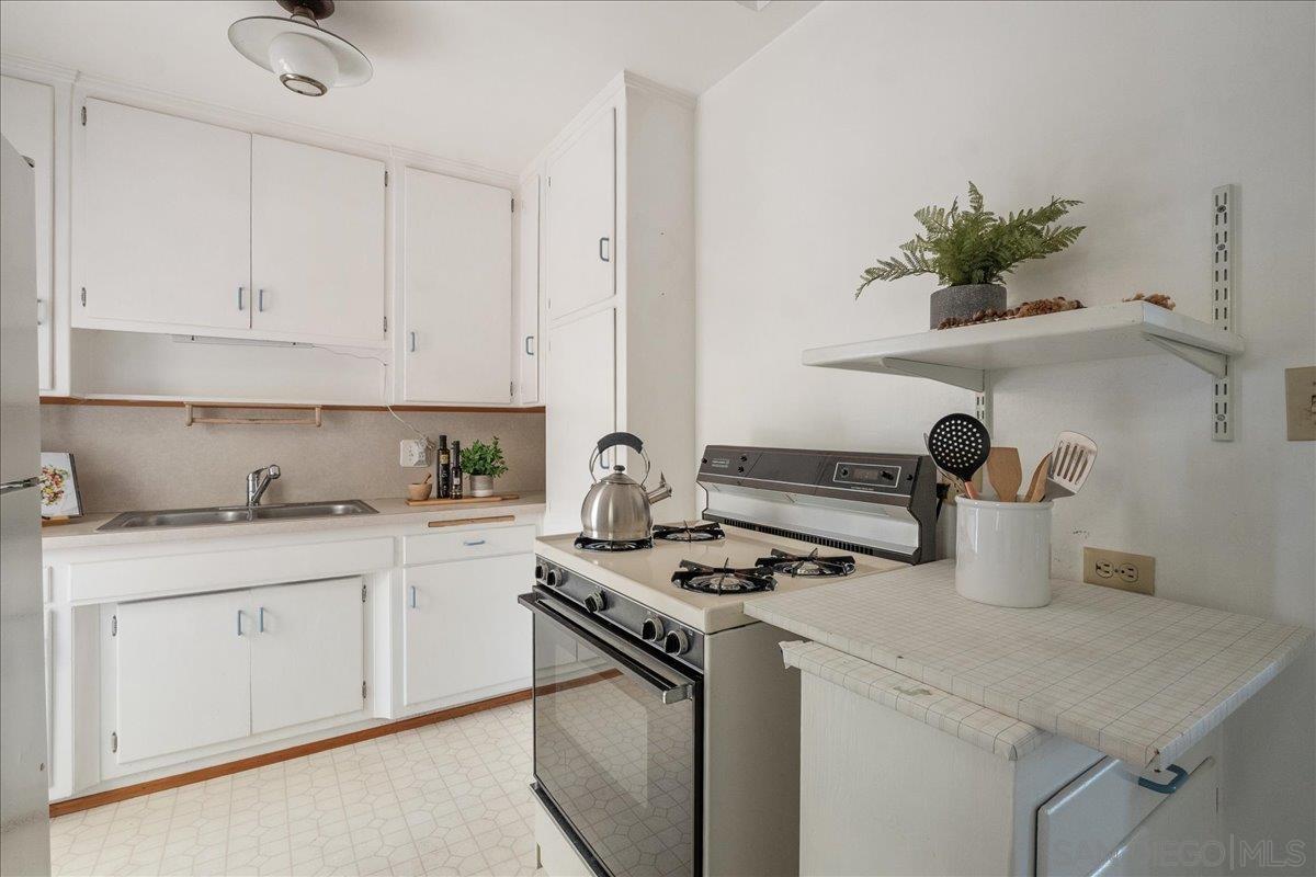 Detail Gallery Image 22 of 45 For 3215  Atlas Street, San Diego,  CA 92111 - 2 Beds | 1 Baths