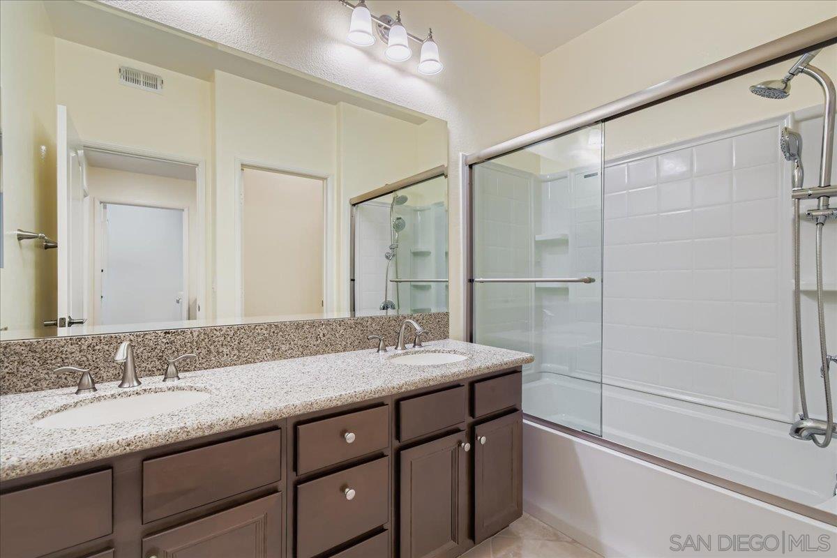Detail Gallery Image 21 of 32 For 17019  Camino Marcilla  #5,  San Diego,  CA 92127 - 3 Beds | 2/1 Baths