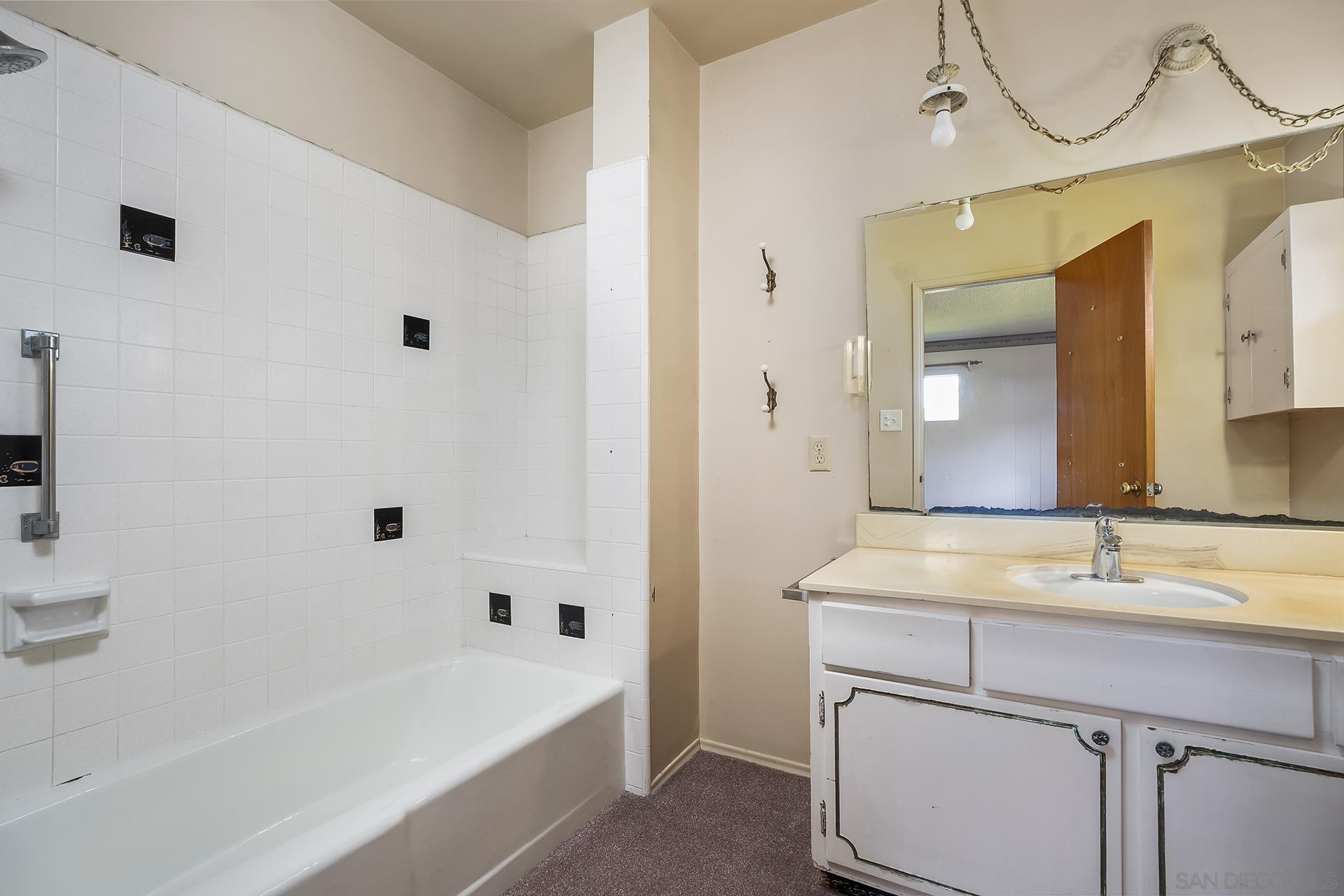 Detail Gallery Image 20 of 29 For 3448  Willow St, Bonita,  CA 91902 - 5 Beds | 3 Baths