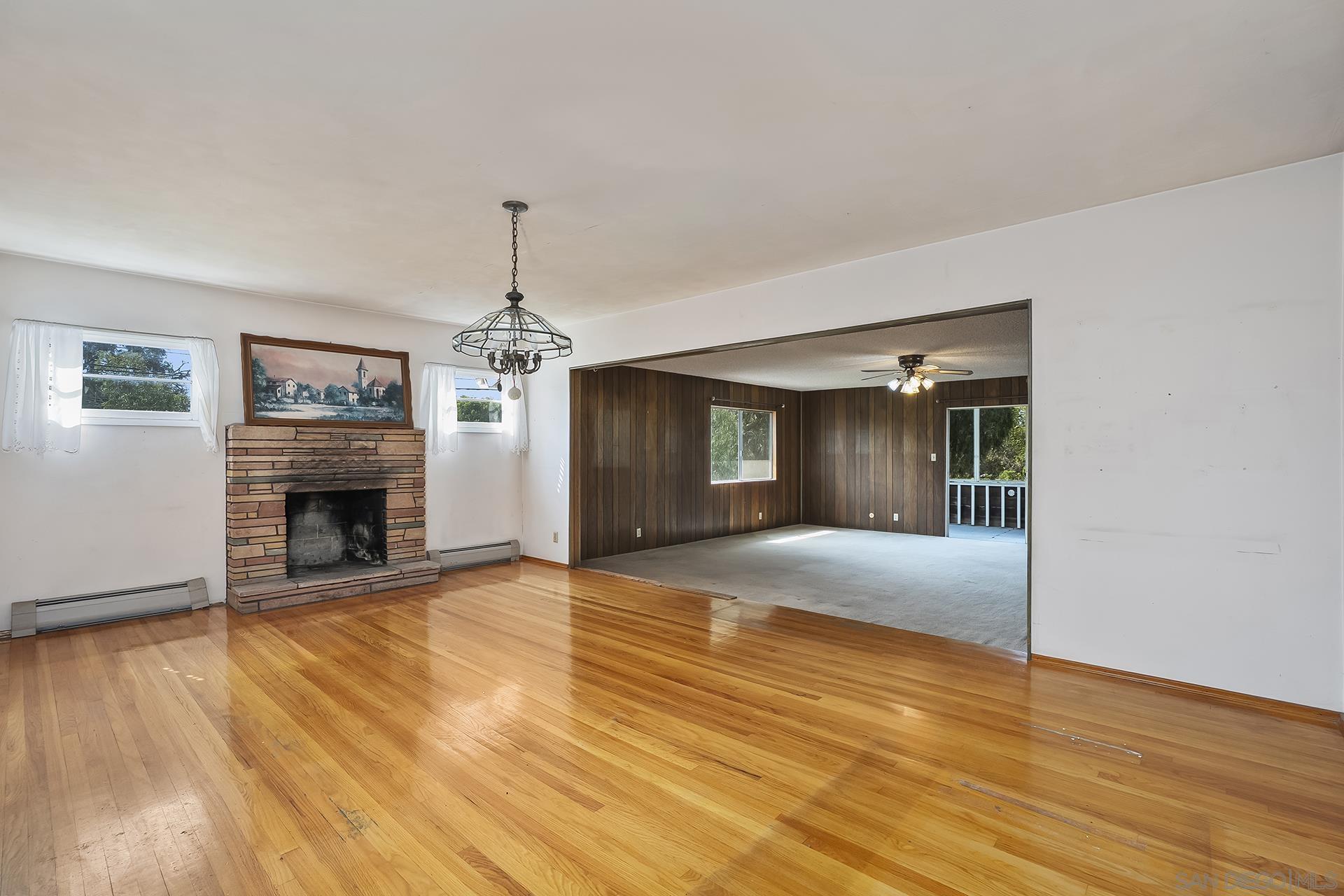 Detail Gallery Image 6 of 29 For 3448  Willow St, Bonita,  CA 91902 - 5 Beds | 3 Baths