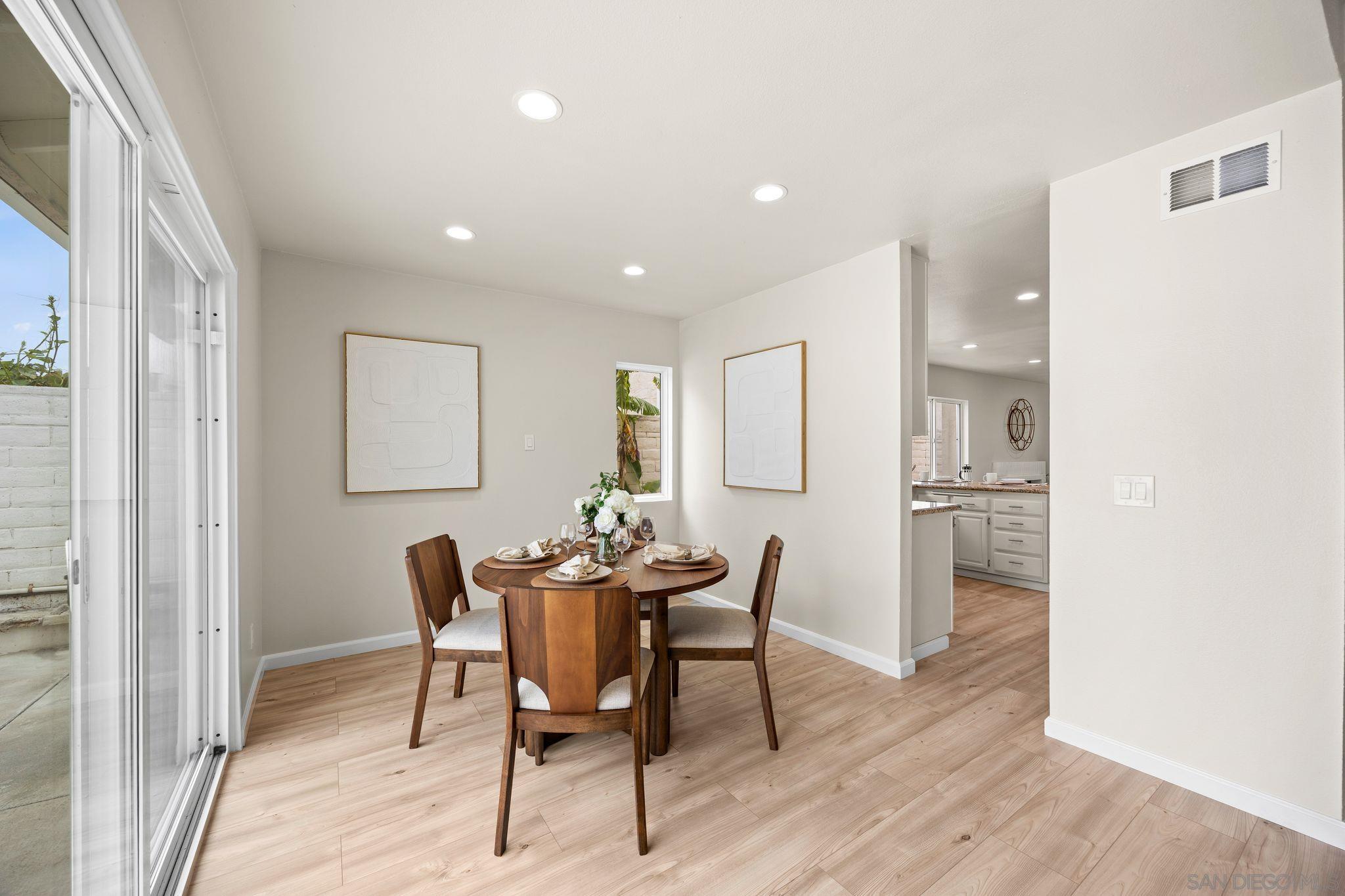 Detail Gallery Image 7 of 23 For 7774  Gaston Drive, San Diego,  CA 92126 - 3 Beds | 2 Baths