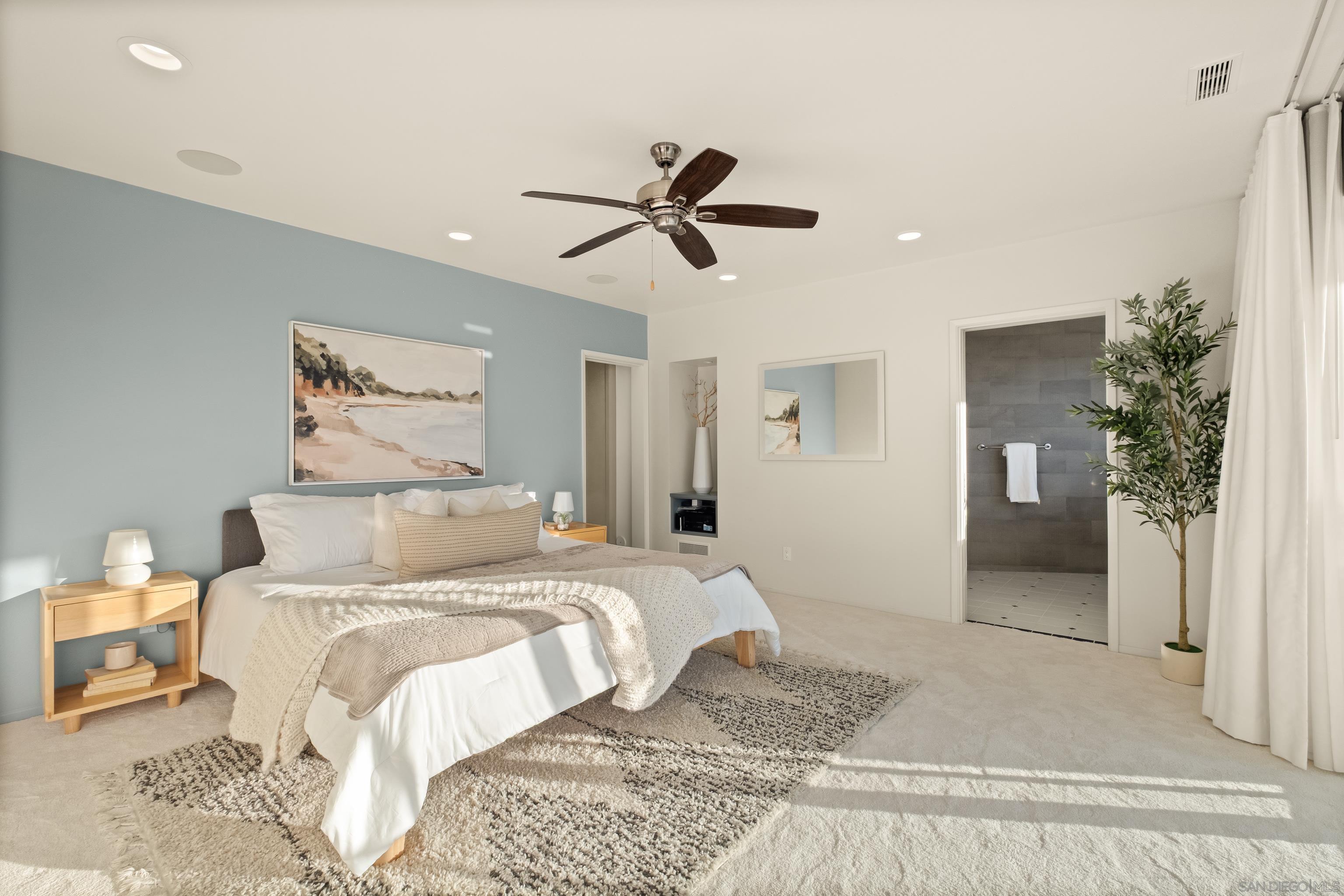 Detail Gallery Image 40 of 71 For 1705  Valdes Dr, La Jolla,  CA 92037 - 4 Beds | 4/1 Baths