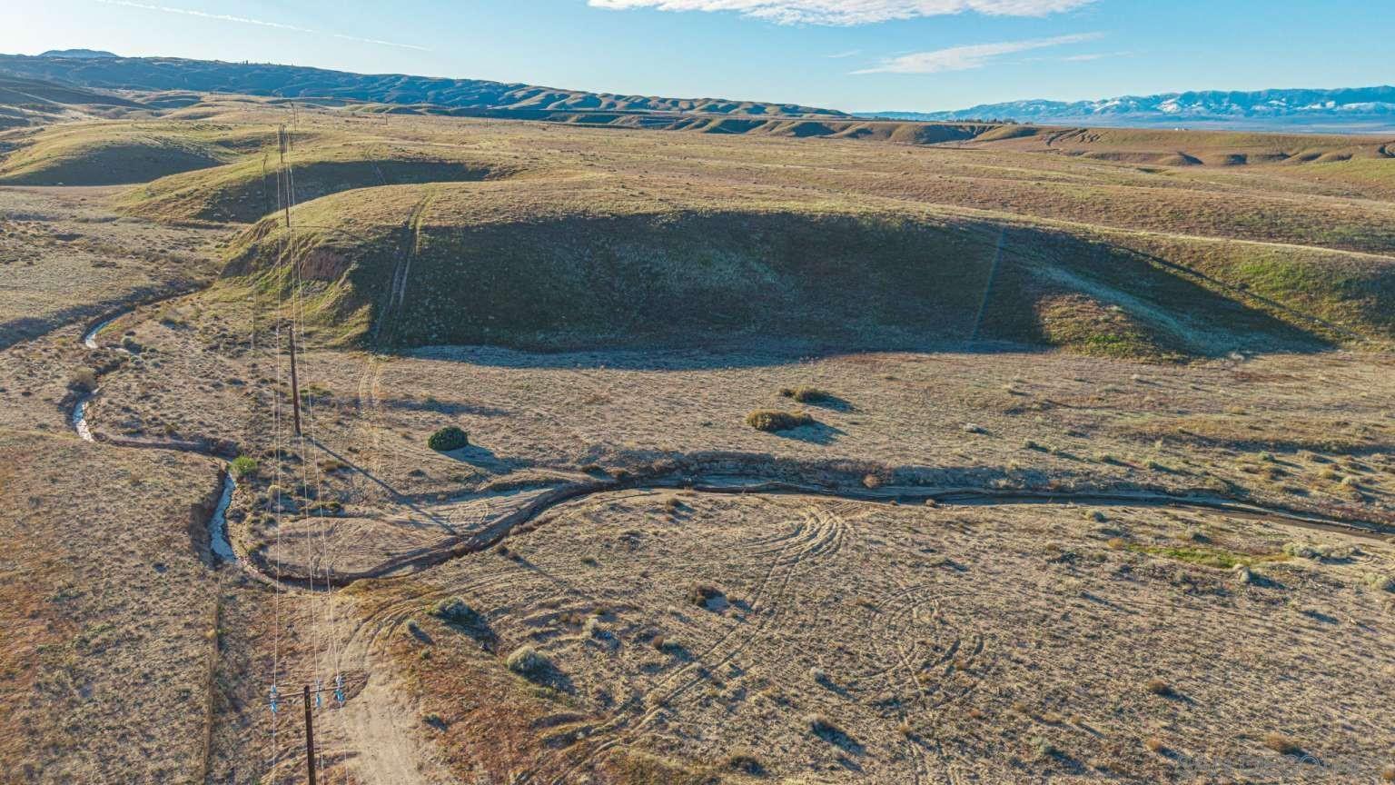 Detail Gallery Image 13 of 35 For , Lake Hughes,  CA 93532 - – Beds | – Baths