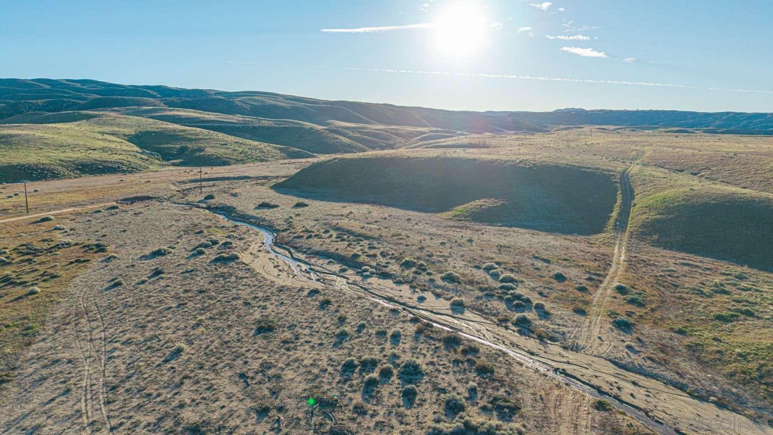 Detail Gallery Image 15 of 35 For , Lake Hughes,  CA 93532 - – Beds | – Baths