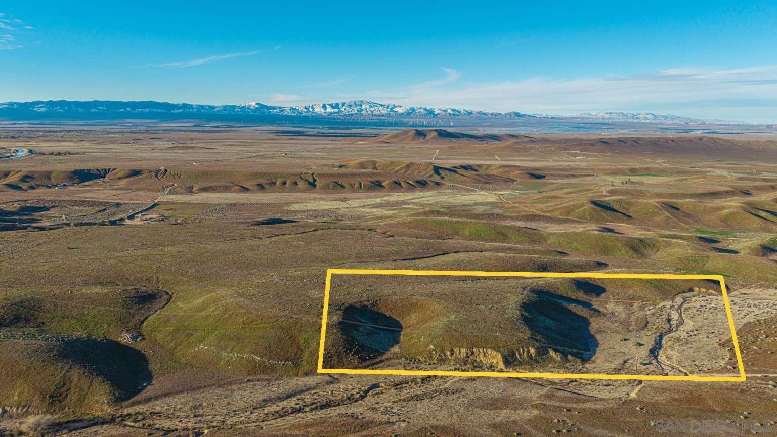 Detail Gallery Image 3 of 35 For , Lake Hughes,  CA 93532 - – Beds | – Baths