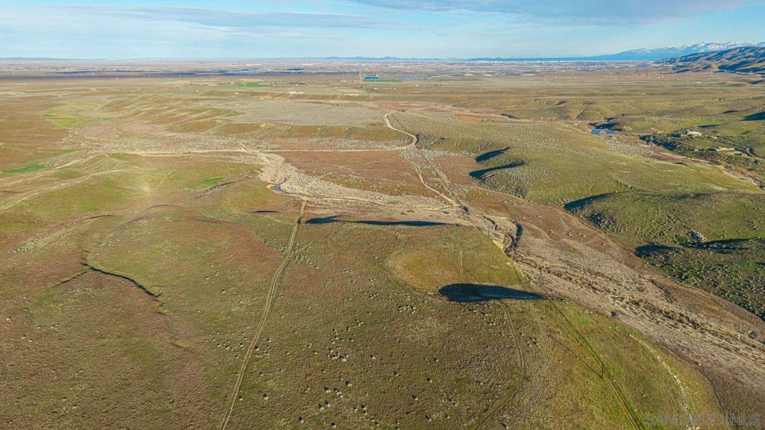 Detail Gallery Image 8 of 35 For , Lake Hughes,  CA 93532 - – Beds | – Baths