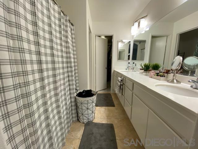 Detail Gallery Image 5 of 7 For 1460  Levant Lane  4, Chula Vista,  CA 91913 - 3 Beds | 2/1 Baths