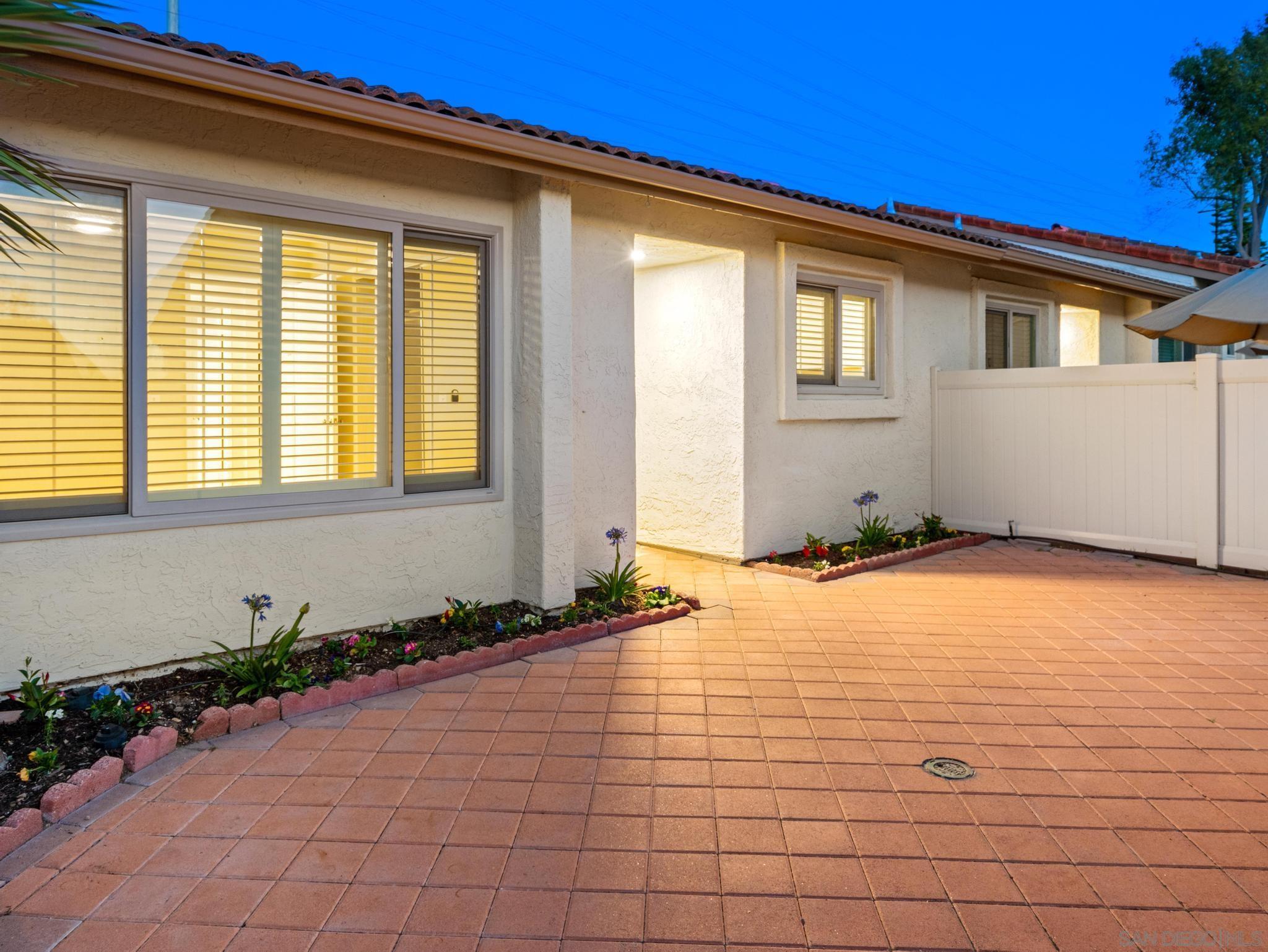 Front Image Thumbnail for SD260005398