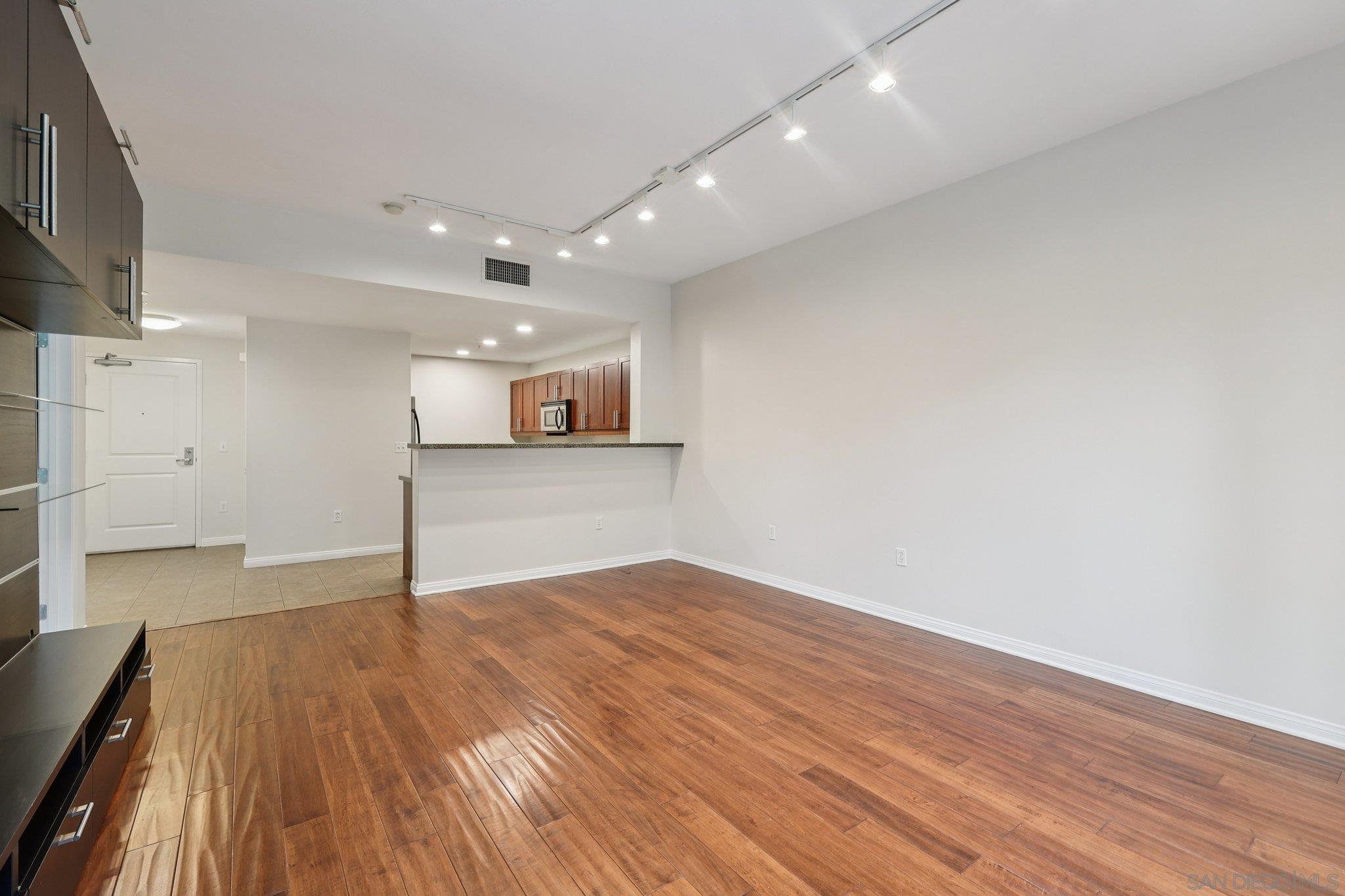 Detail Gallery Image 11 of 43 For 206  Park Blvd  #307,  San Diego,  CA 92101 - 1 Beds | 1 Baths