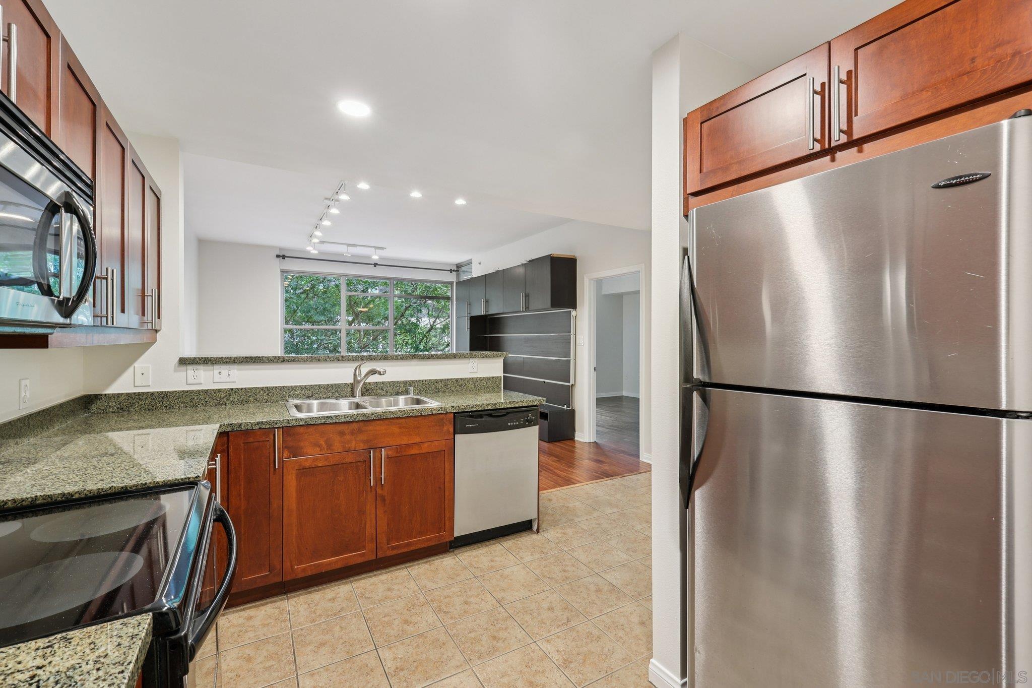 Detail Gallery Image 15 of 43 For 206  Park Blvd  #307,  San Diego,  CA 92101 - 1 Beds | 1 Baths