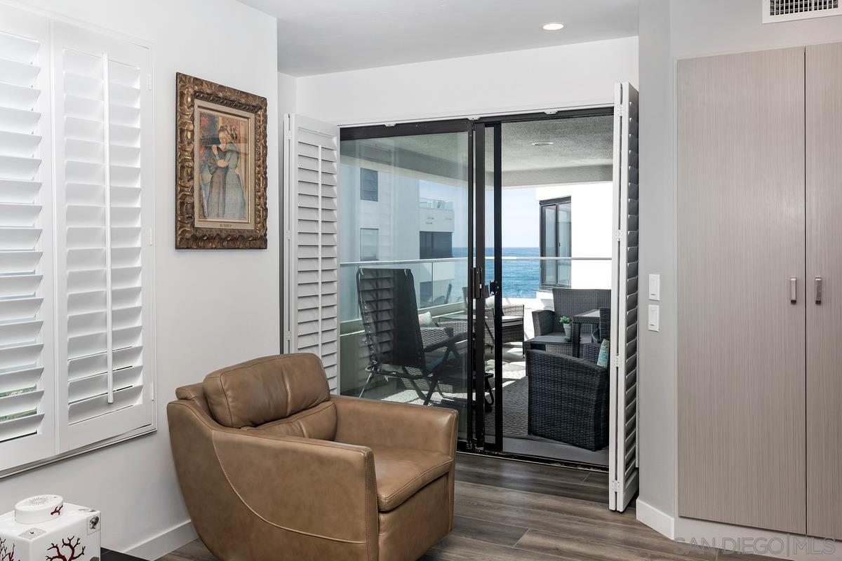 Detail Gallery Image 8 of 27 For 100  Coast  304, La Jolla,  CA 92037 - 2 Beds | 2 Baths