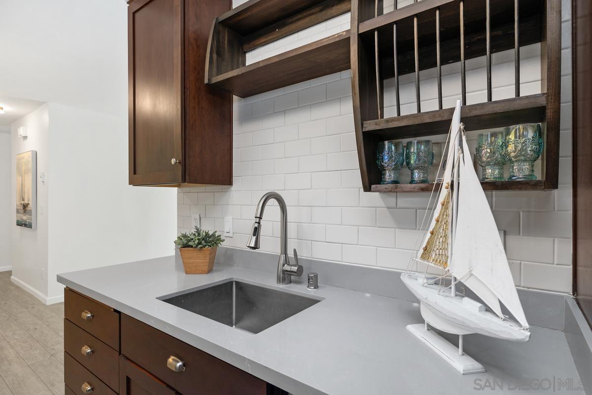 Detail Gallery Image 17 of 29 For 6333  La Jolla Blvd  #265,  La Jolla,  CA 92037 - 1 Beds | 1 Baths