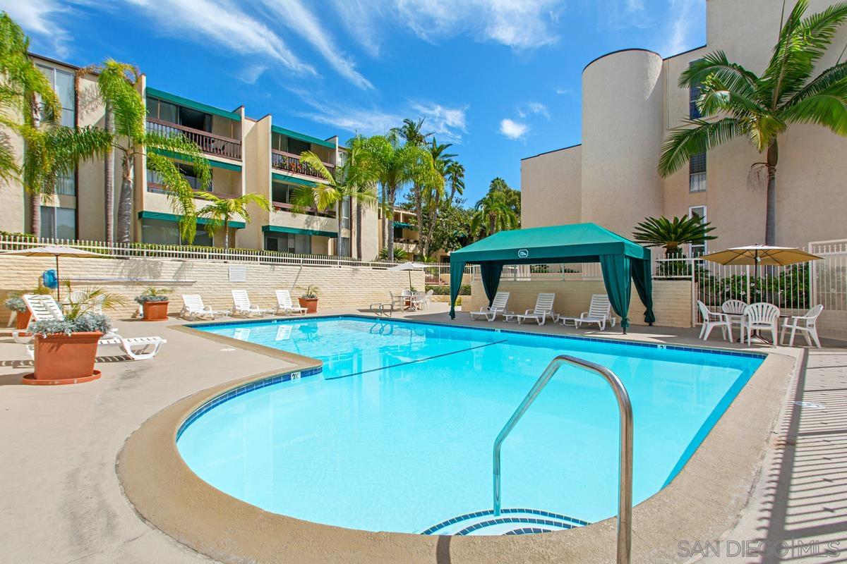 Detail Gallery Image 6 of 29 For 6333  La Jolla Blvd  #265,  La Jolla,  CA 92037 - 1 Beds | 1 Baths