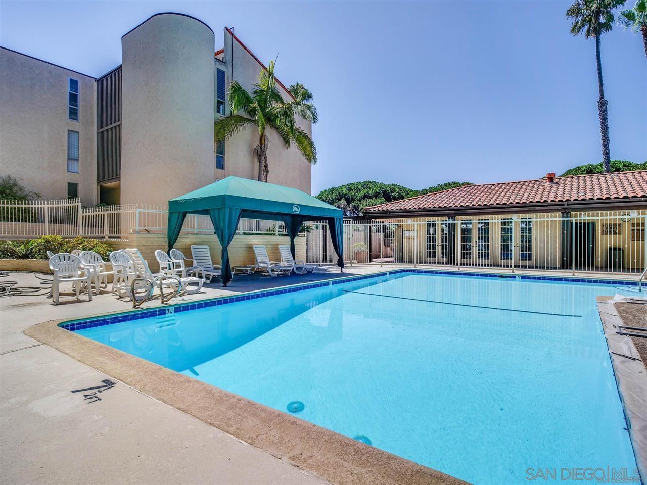 Detail Gallery Image 7 of 29 For 6333  La Jolla Blvd  #265,  La Jolla,  CA 92037 - 1 Beds | 1 Baths