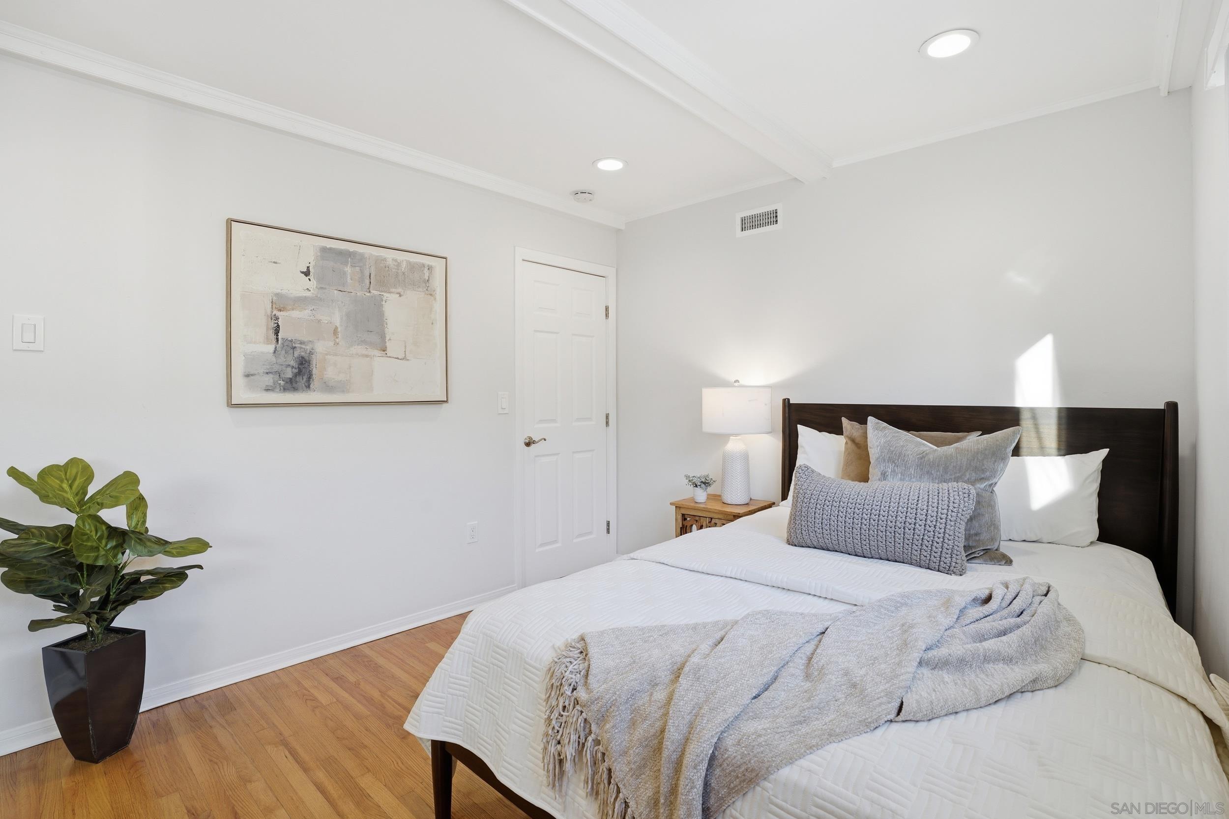 Detail Gallery Image 18 of 36 For 8619  Harjoan Ave, San Diego,  CA 92123 - 3 Beds | 2 Baths