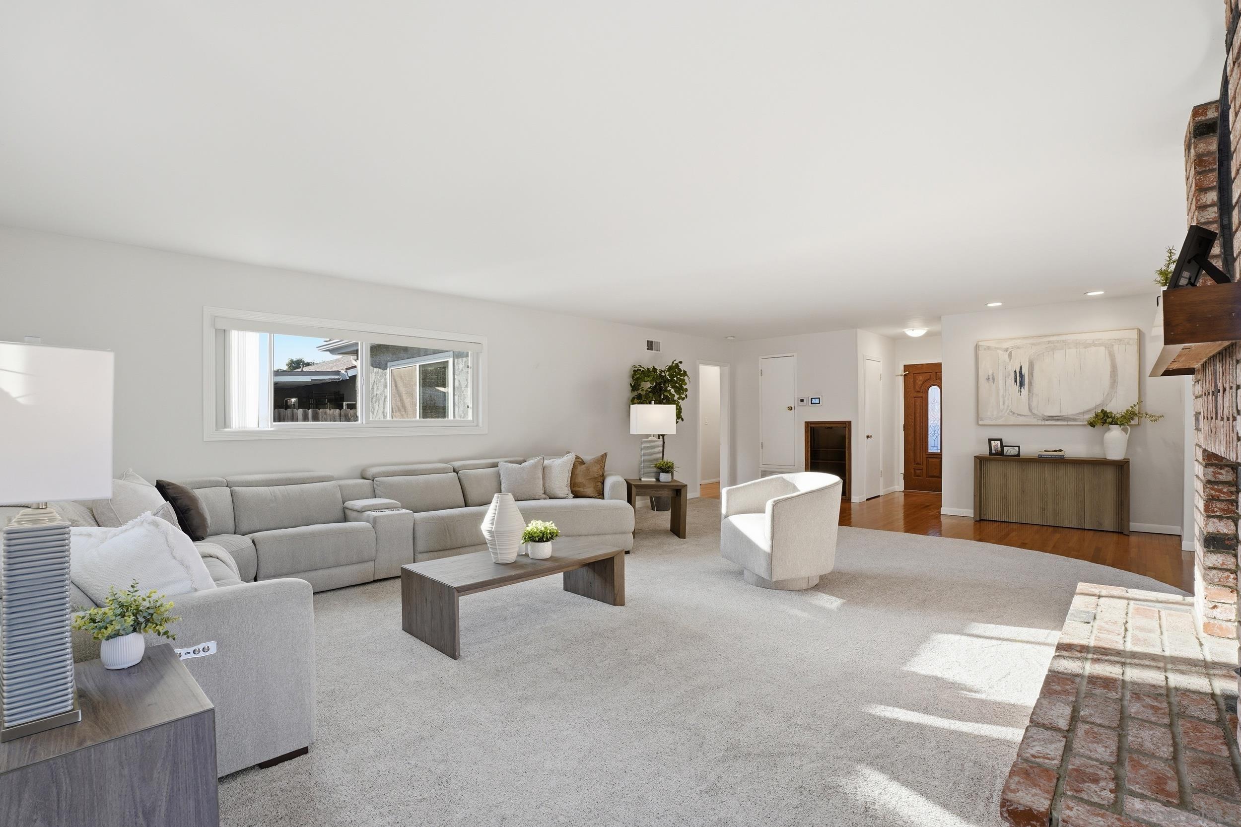 Detail Gallery Image 4 of 36 For 8619  Harjoan Ave, San Diego,  CA 92123 - 3 Beds | 2 Baths