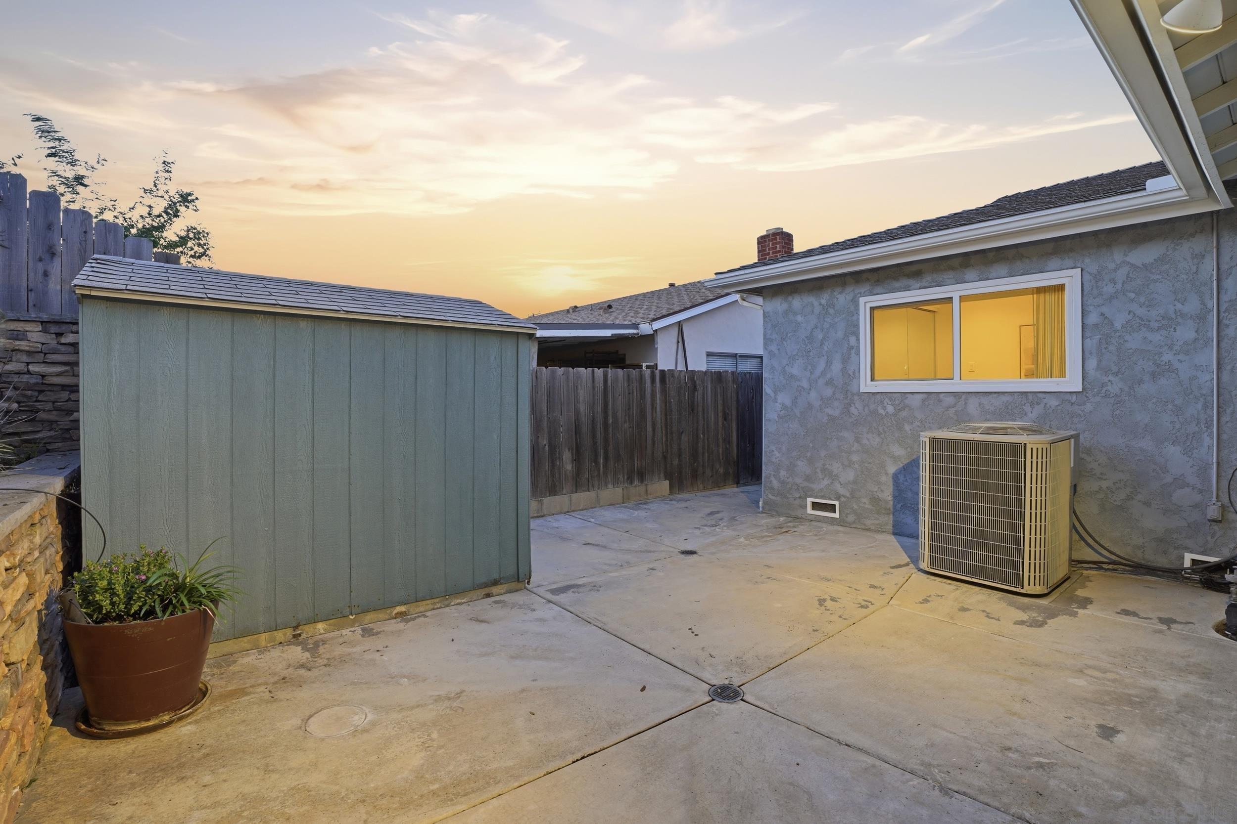 Detail Gallery Image 31 of 36 For 8619  Harjoan Ave, San Diego,  CA 92123 - 3 Beds | 2 Baths