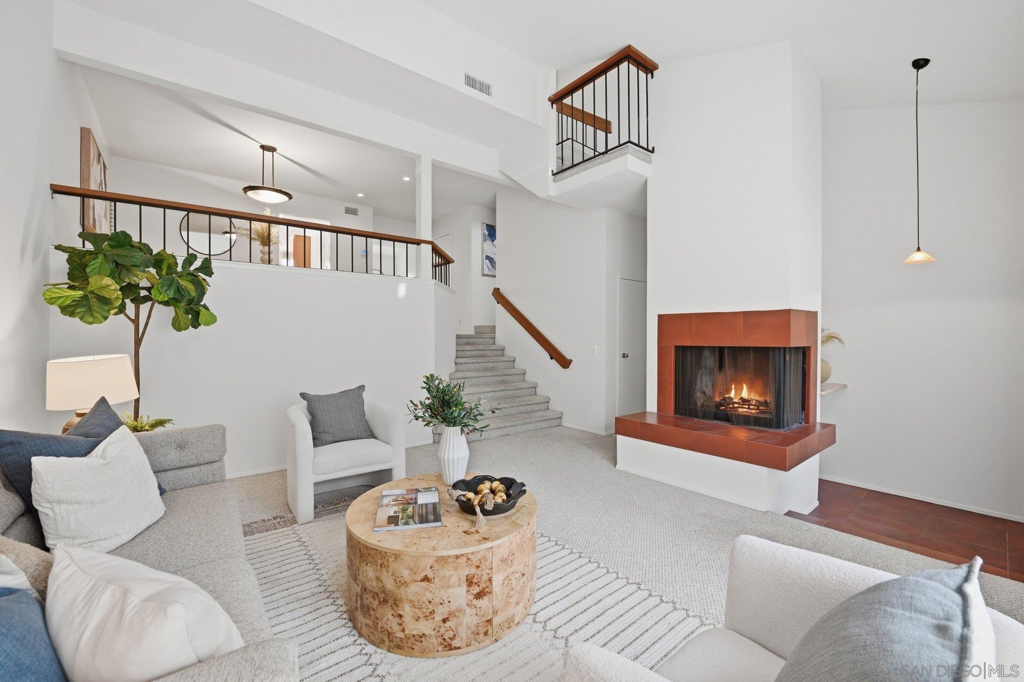 Front Image Thumbnail for SD260005410