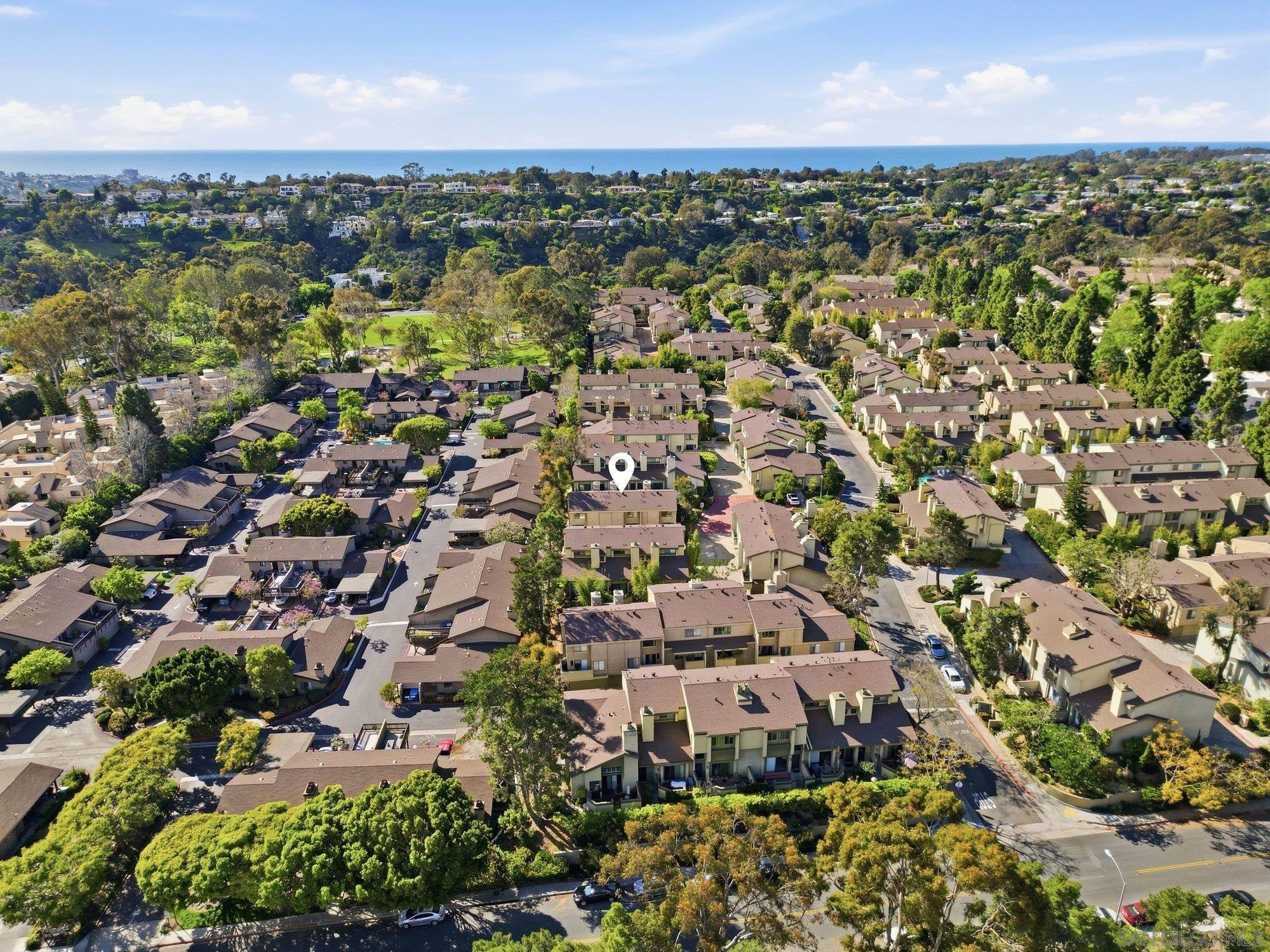 Detail Gallery Image 24 of 28 For 3311  Caminito Eastbluff  #183,  La Jolla,  CA 92037 - 3 Beds | 2/1 Baths