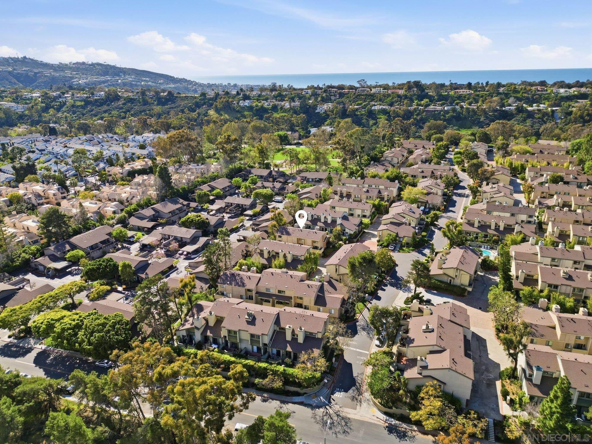 Detail Gallery Image 25 of 28 For 3311  Caminito Eastbluff  #183,  La Jolla,  CA 92037 - 3 Beds | 2/1 Baths