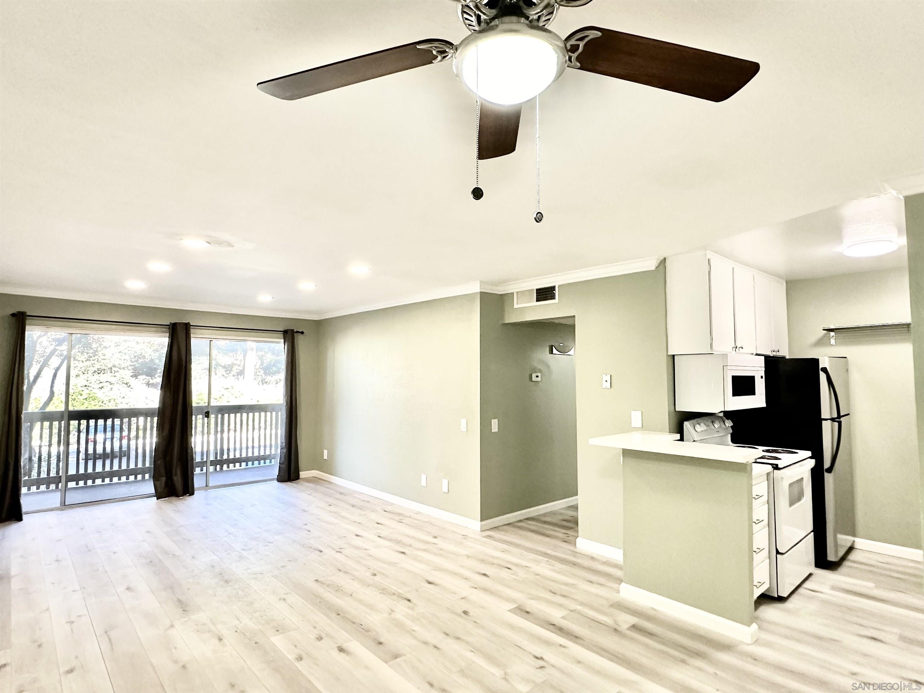 Front Image Thumbnail for SD260005412