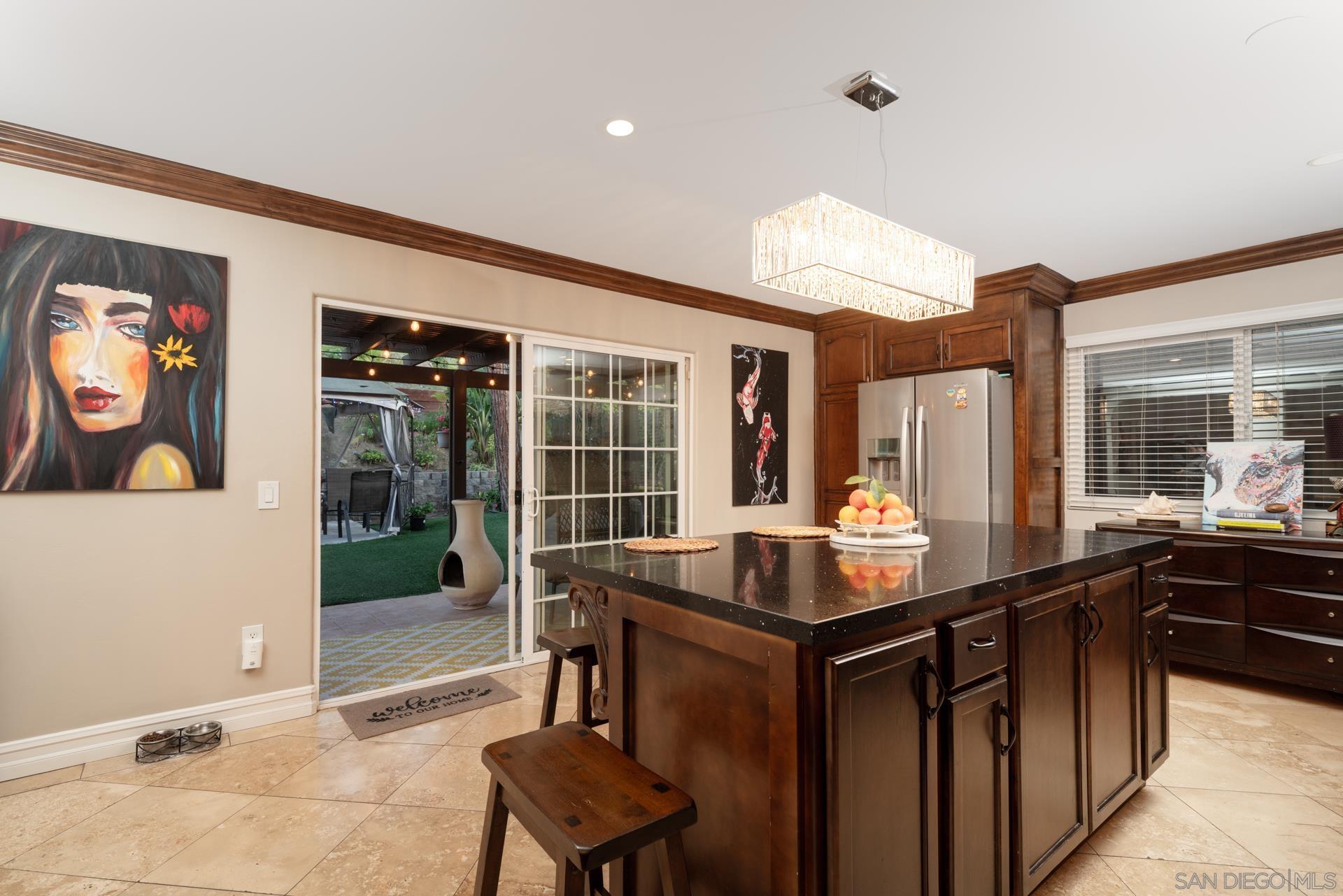 Detail Gallery Image 12 of 37 For 18097  Valladares Dr, San Diego,  CA 92127 - 4 Beds | 2 Baths