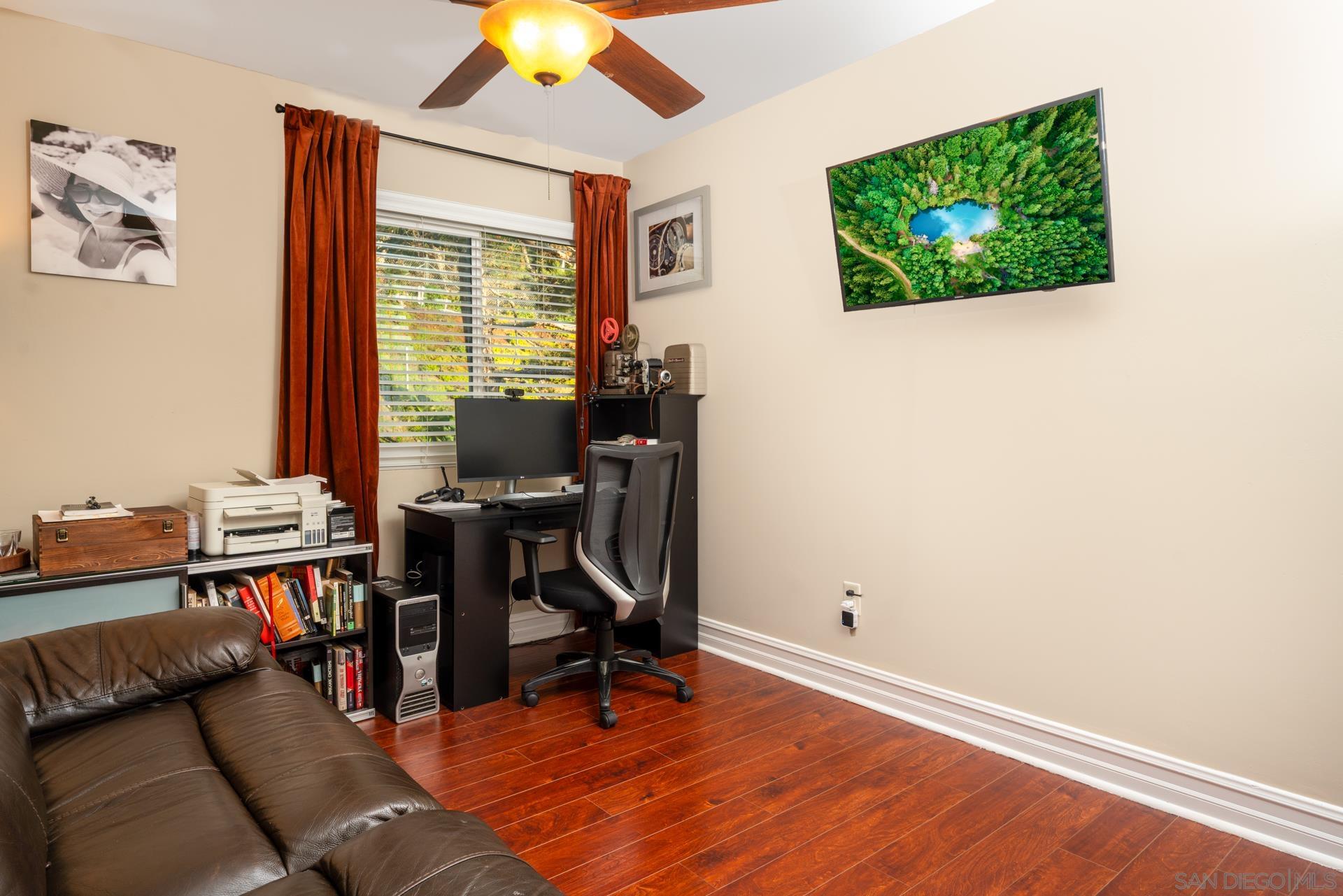 Detail Gallery Image 18 of 37 For 18097  Valladares Dr, San Diego,  CA 92127 - 4 Beds | 2 Baths