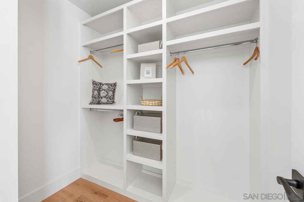 Detail Gallery Image 28 of 41 For 4813  Academy, San Diego,  CA 92109 - 3 Beds | 3/1 Baths