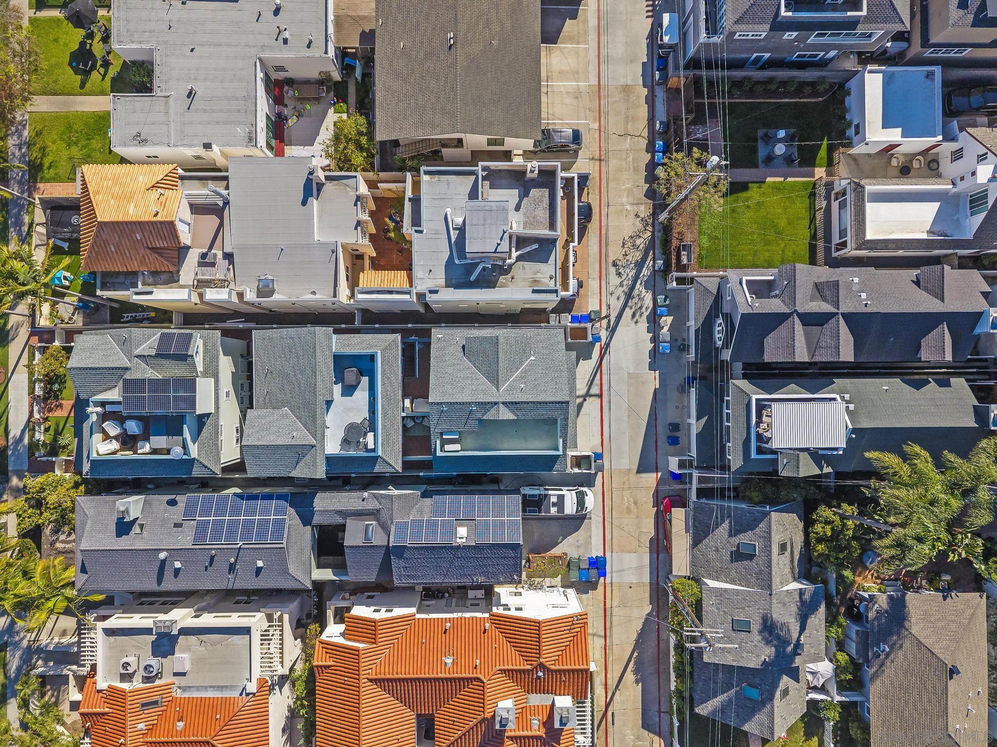 Detail Gallery Image 41 of 44 For 816  F, Coronado,  CA 92118 - 3 Beds | 2/1 Baths