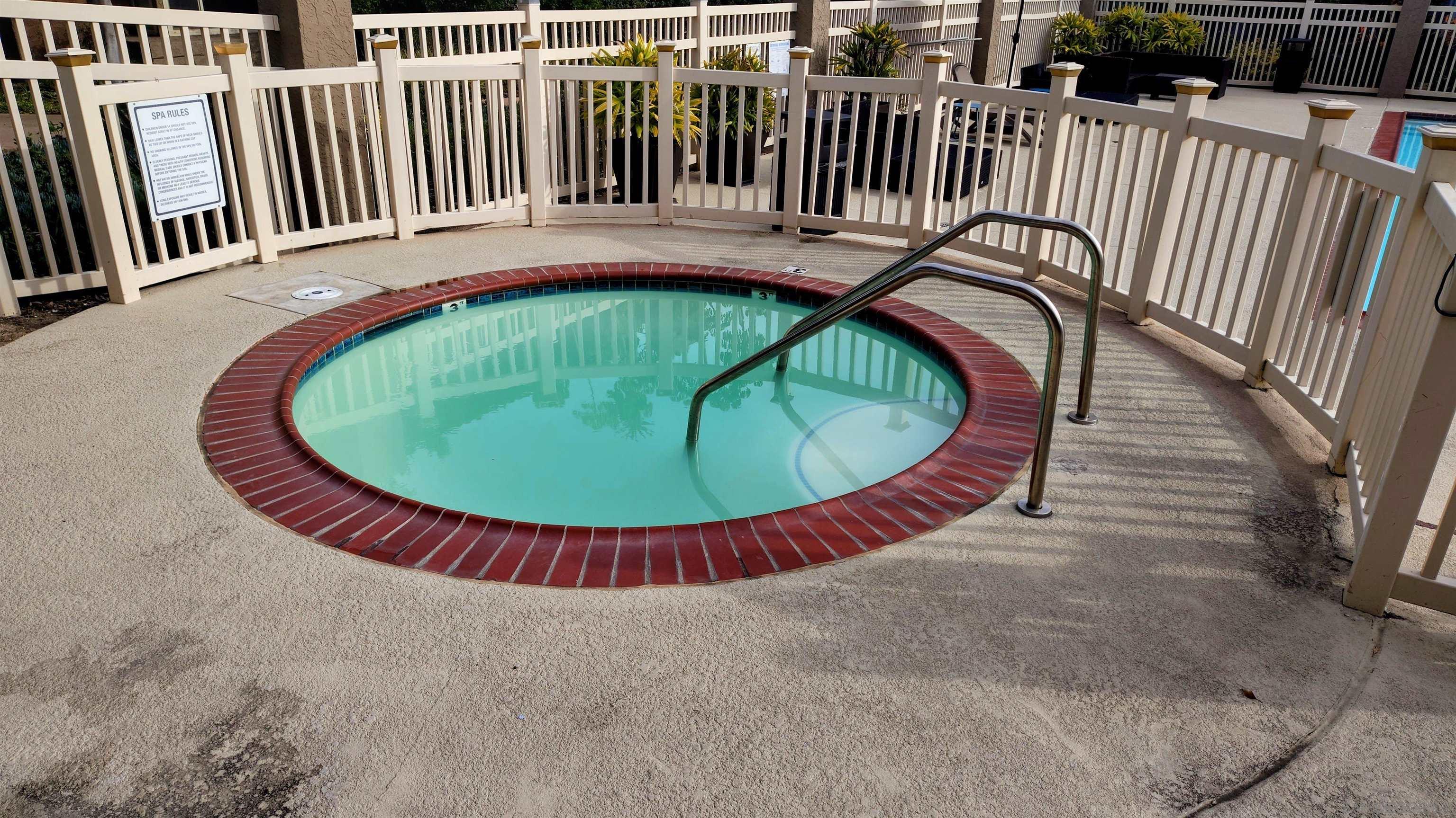 Detail Gallery Image 34 of 38 For 10225  Caminito Cuervo  #140,  San Diego,  CA 92108 - 2 Beds | 2 Baths