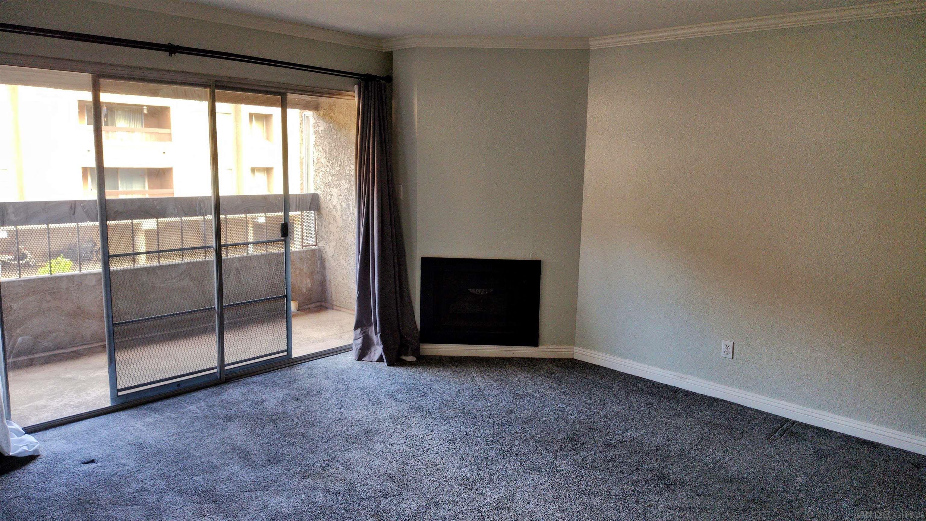 Detail Gallery Image 7 of 38 For 10225  Caminito Cuervo  #140,  San Diego,  CA 92108 - 2 Beds | 2 Baths