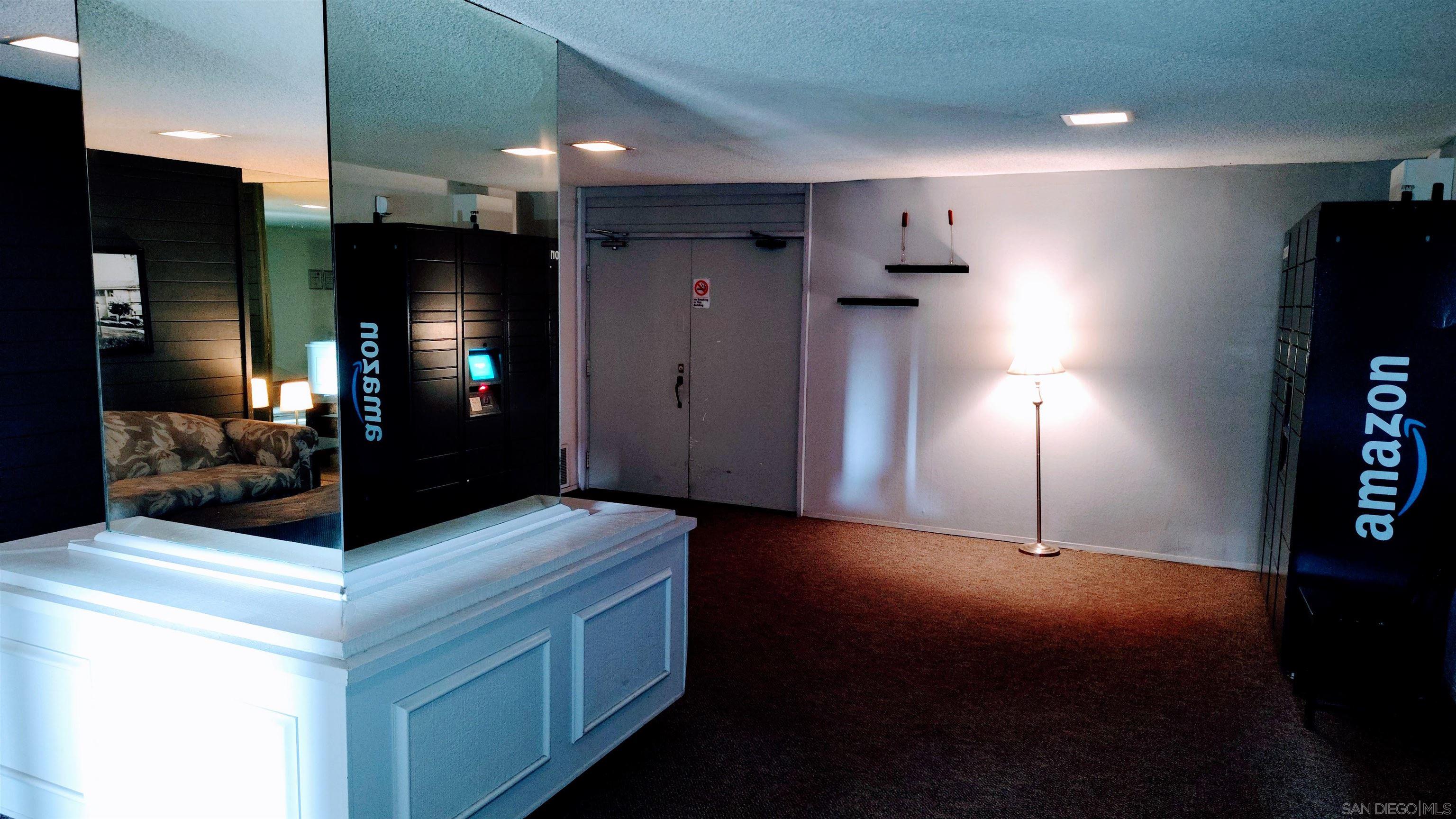 Detail Gallery Image 10 of 38 For 10225  Caminito Cuervo  #140,  San Diego,  CA 92108 - 2 Beds | 2 Baths