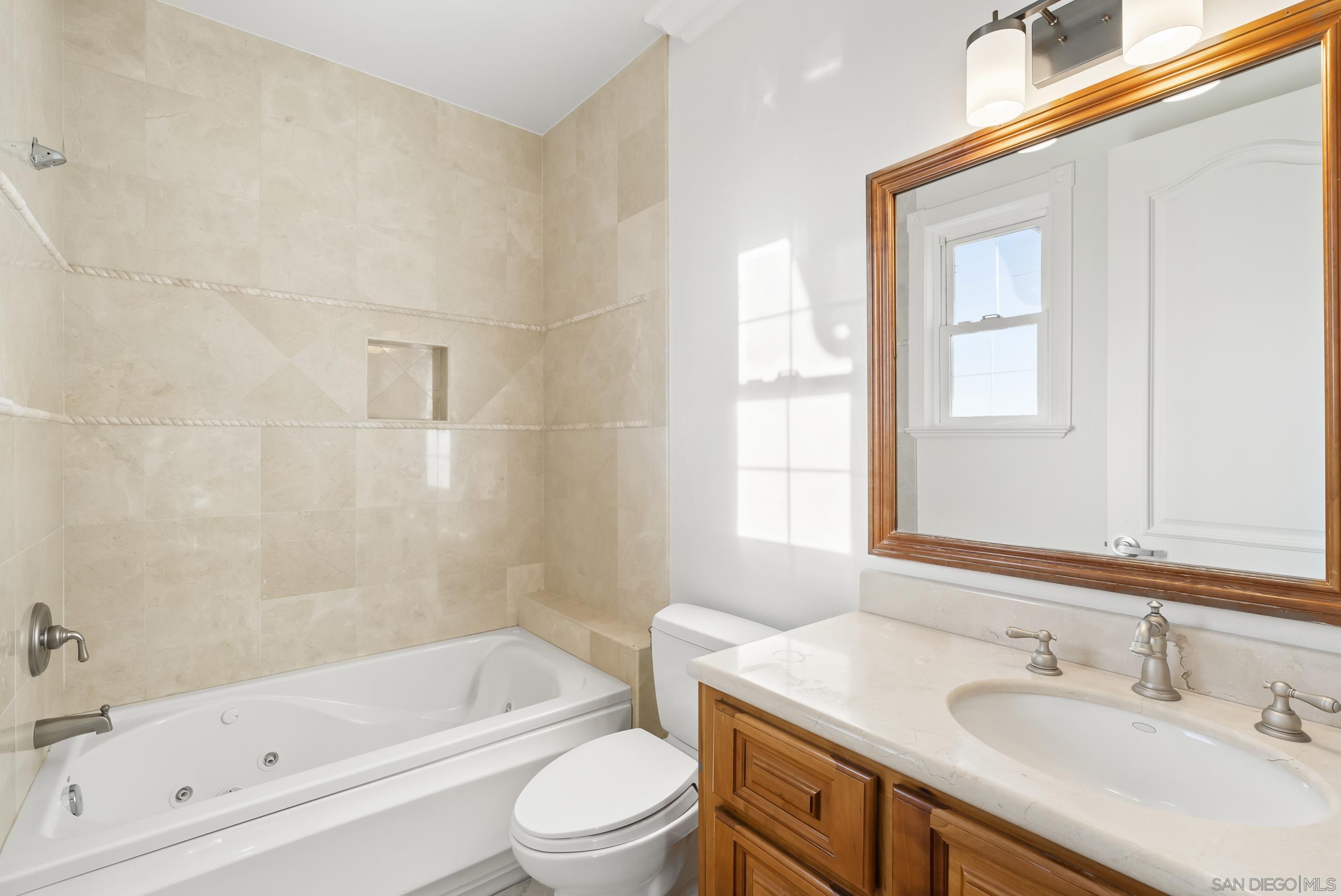 Detail Gallery Image 24 of 65 For 39650  Patagonia Court, Temecula,  CA 92591 - 12 Beds | 13/1 Baths