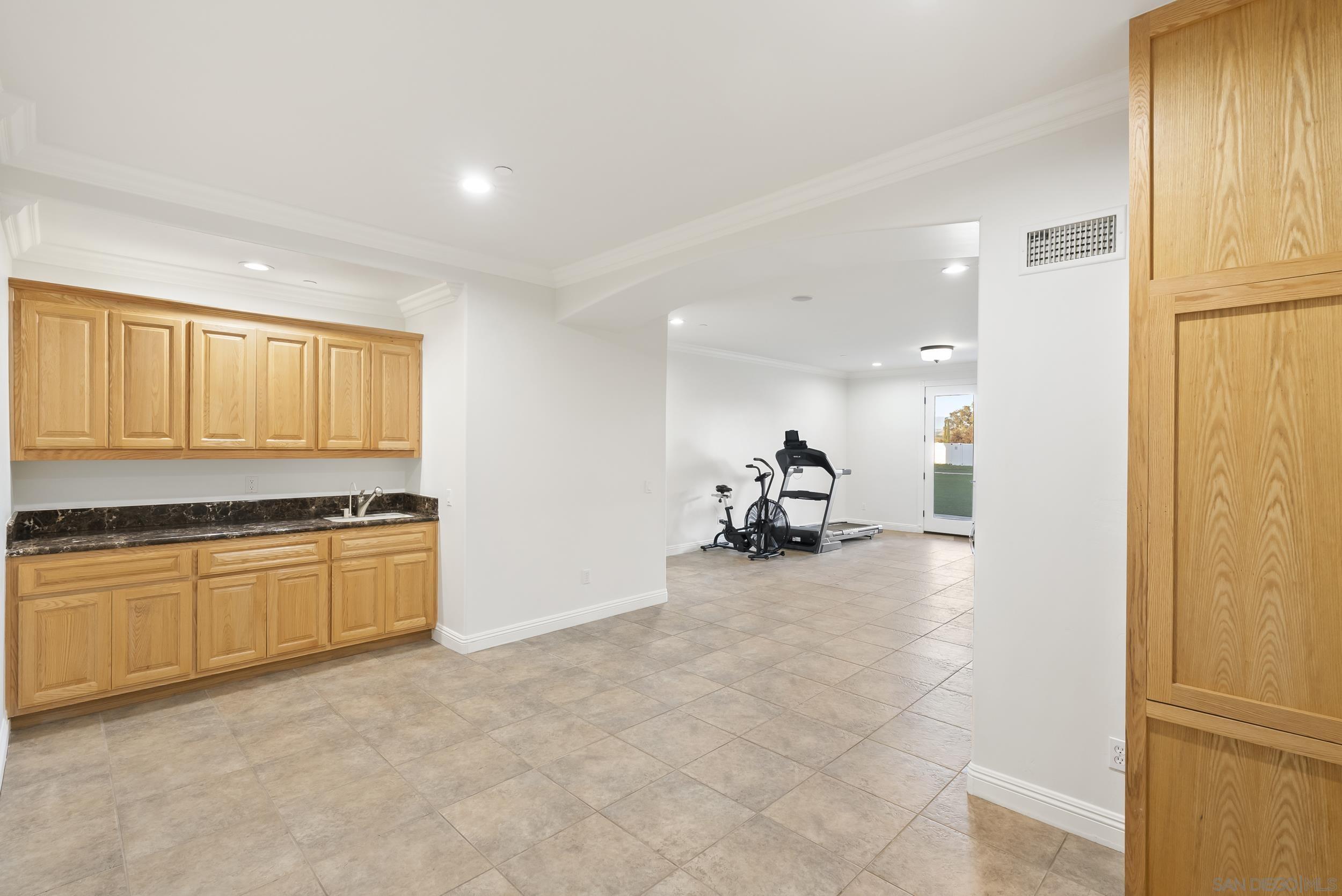 Detail Gallery Image 31 of 65 For 39650  Patagonia Court, Temecula,  CA 92591 - 12 Beds | 13/1 Baths