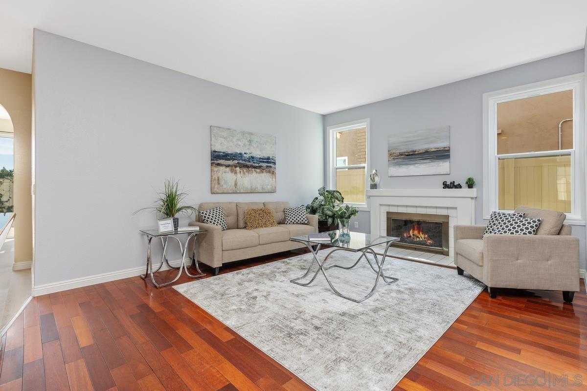 Detail Gallery Image 16 of 37 For 8893  Adobe Bluffs Dr, San Diego,  CA 92129 - 5 Beds | 3/1 Baths