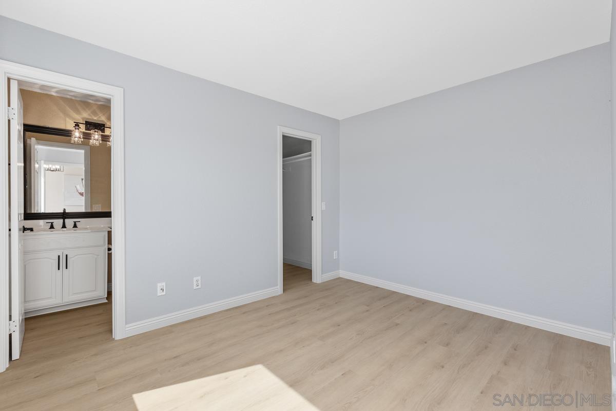 Detail Gallery Image 20 of 37 For 8893  Adobe Bluffs Dr, San Diego,  CA 92129 - 5 Beds | 3/1 Baths