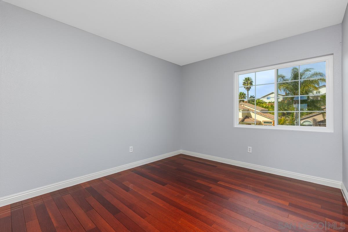 Detail Gallery Image 31 of 37 For 8893  Adobe Bluffs Dr, San Diego,  CA 92129 - 5 Beds | 3/1 Baths